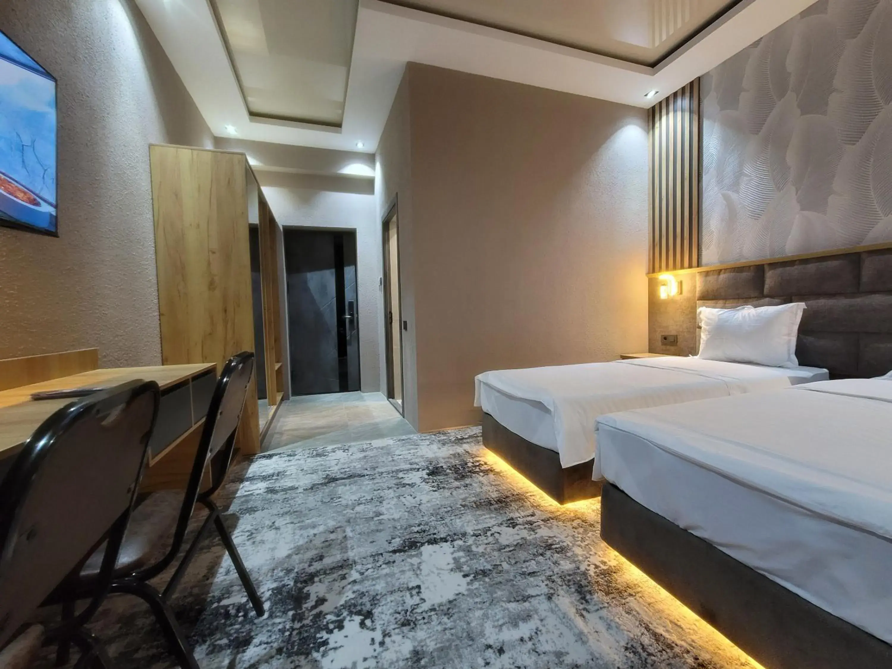 Photo of the whole room, Bed in Homy House Hotel Photo of the whole room, Bed in Homy House Hotel