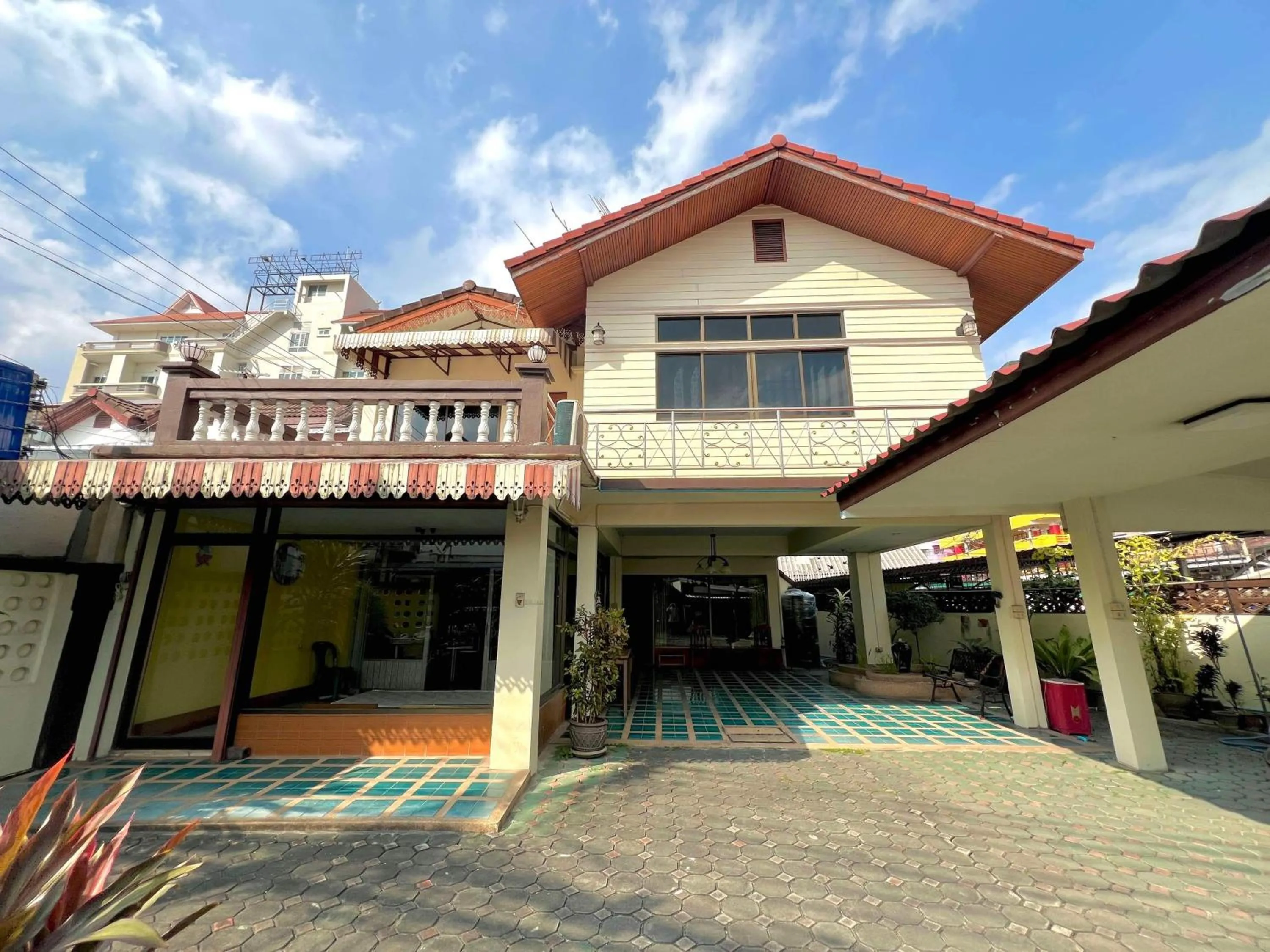 Chubby House