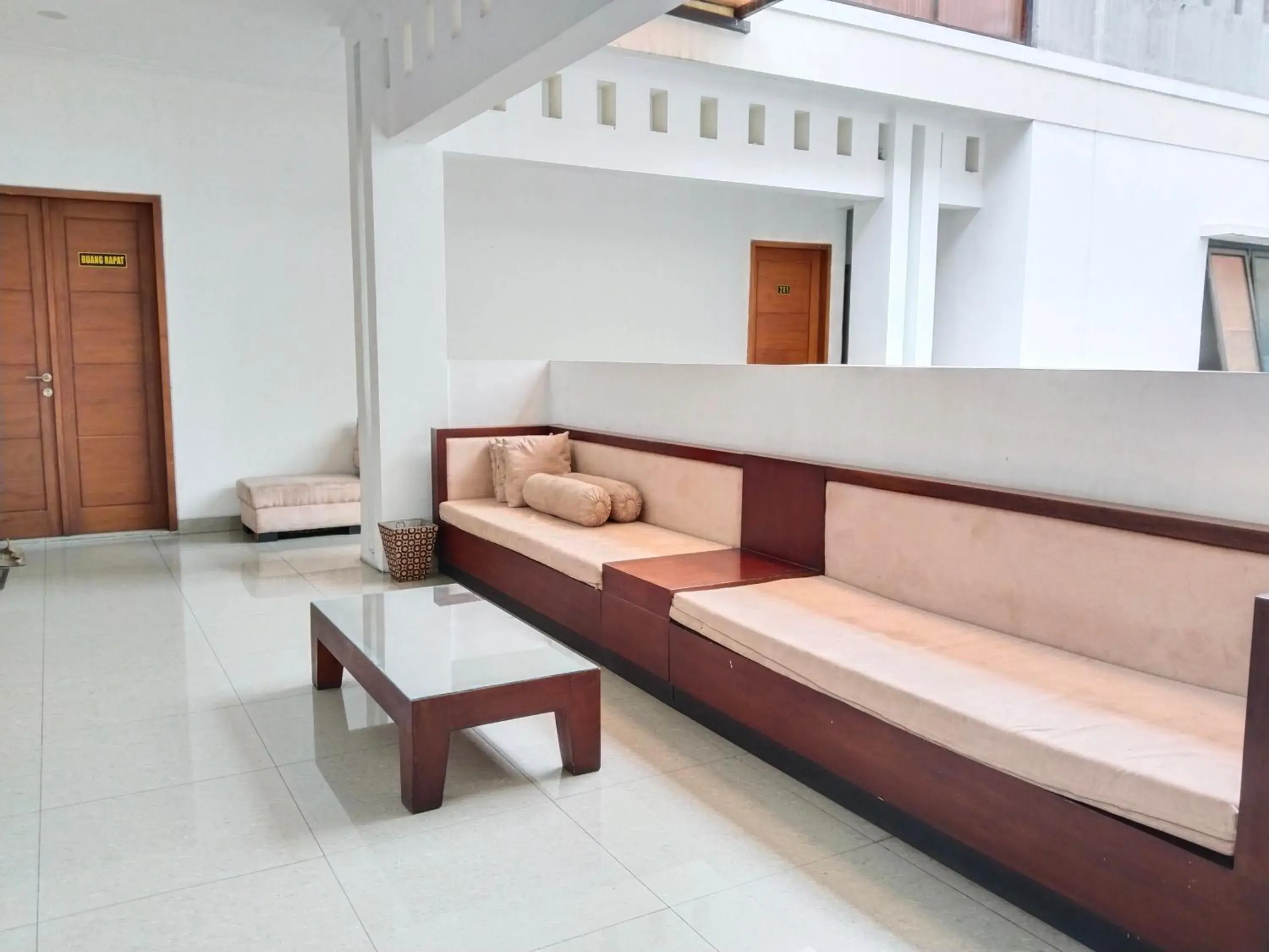 Bed in Twin Guest House Grand Wisata Bed in Twin Guest House Grand Wisata