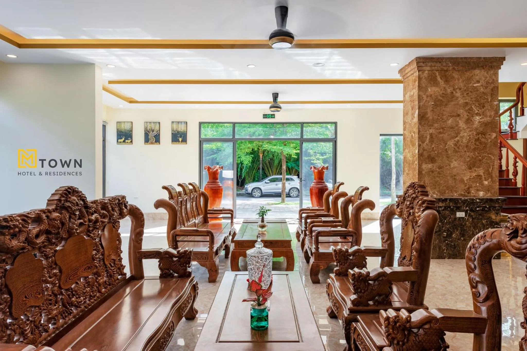 Seating area in Luxy Park Hotel & Apartments - MTown