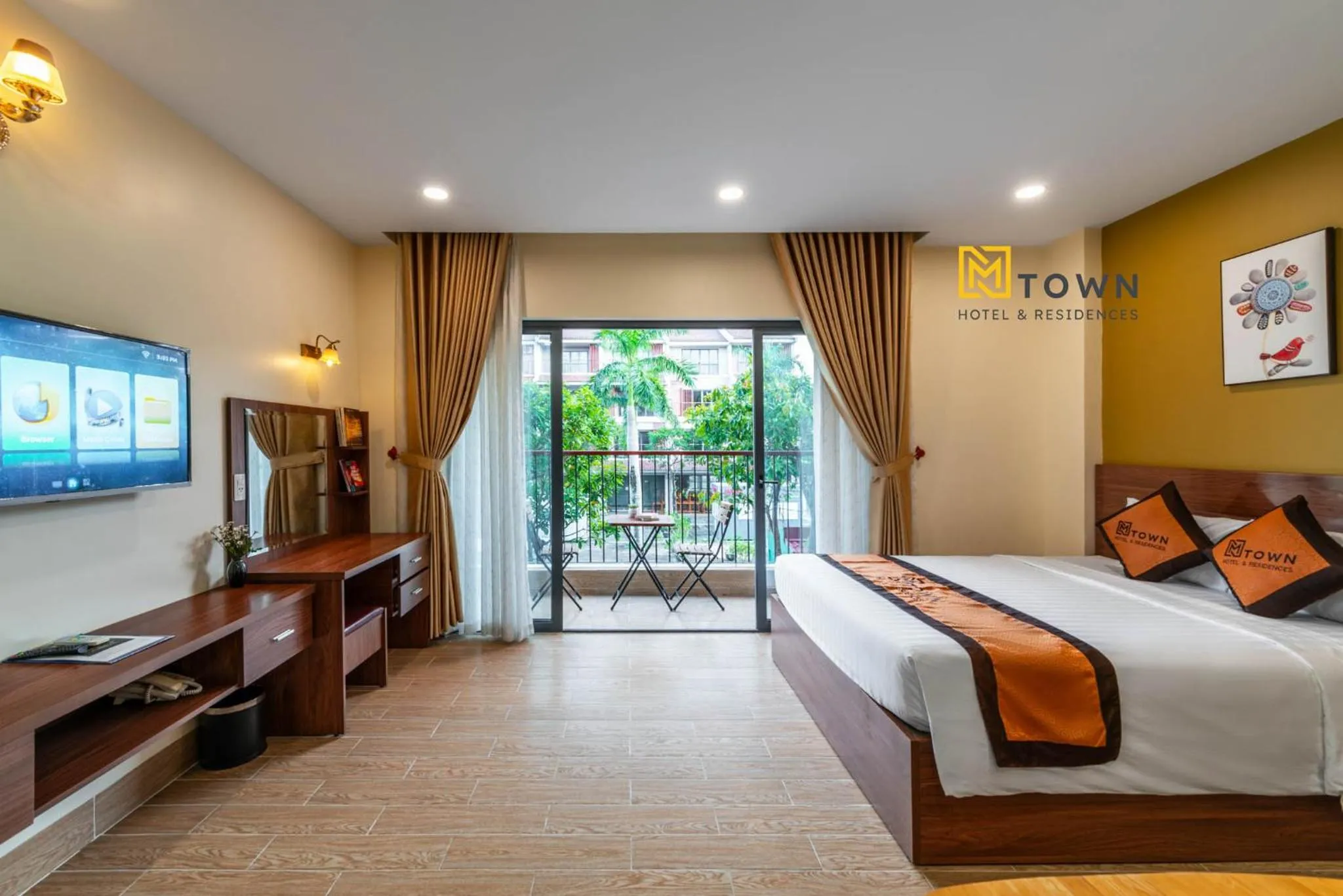 Bed in Luxy Park Hotel & Apartments - MTown