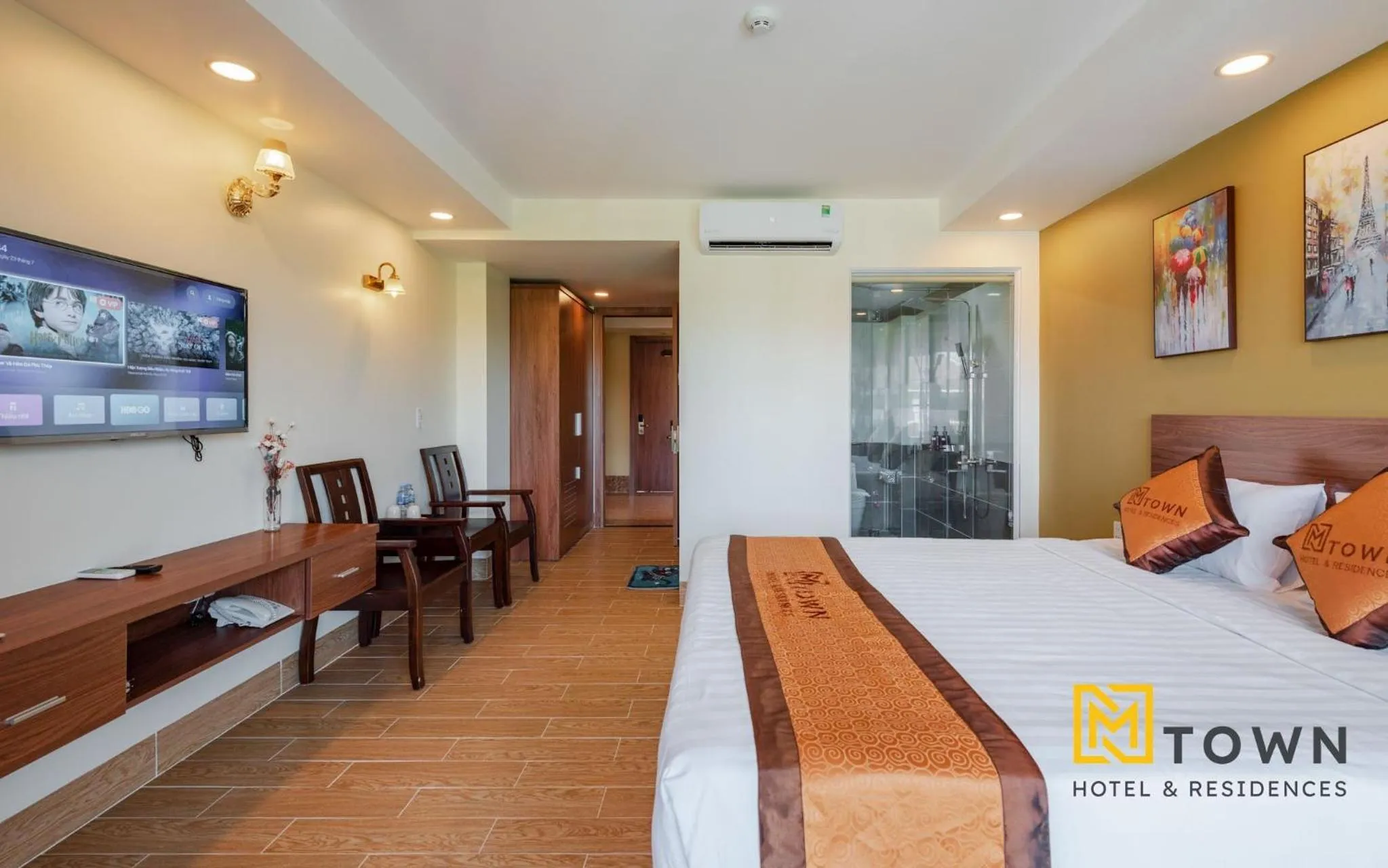 Bed in Luxy Park Hotel & Apartments - MTown