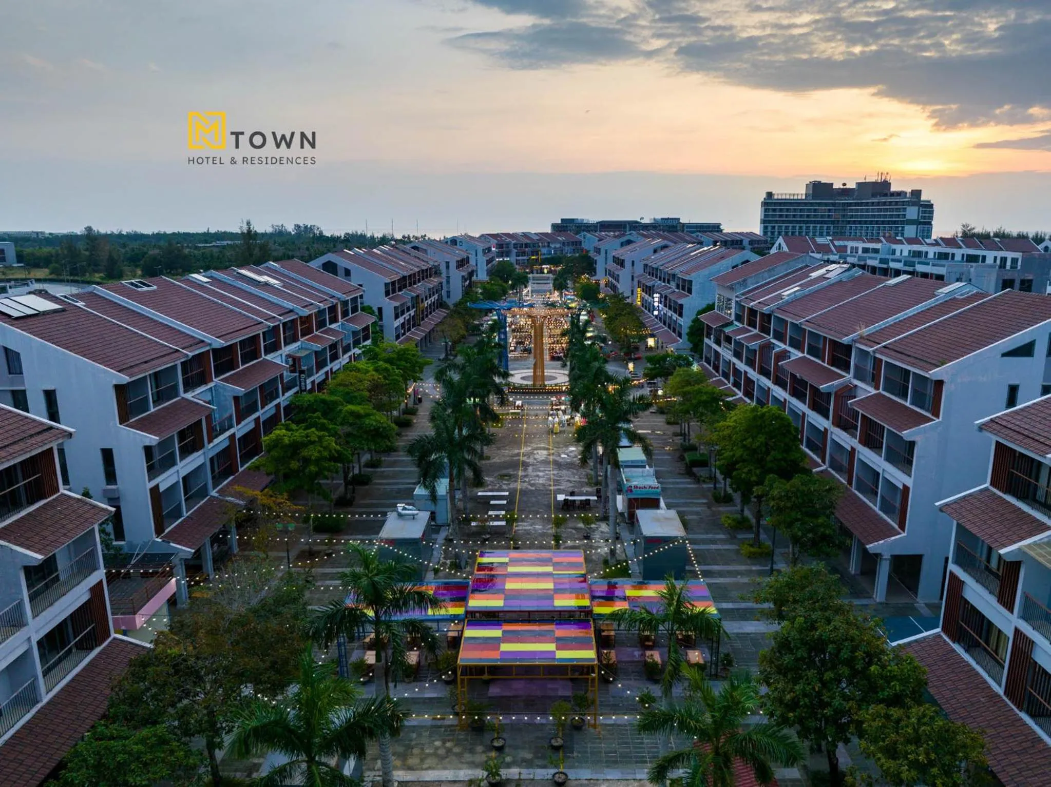 Property building in Luxy Park Hotel & Apartments - MTown