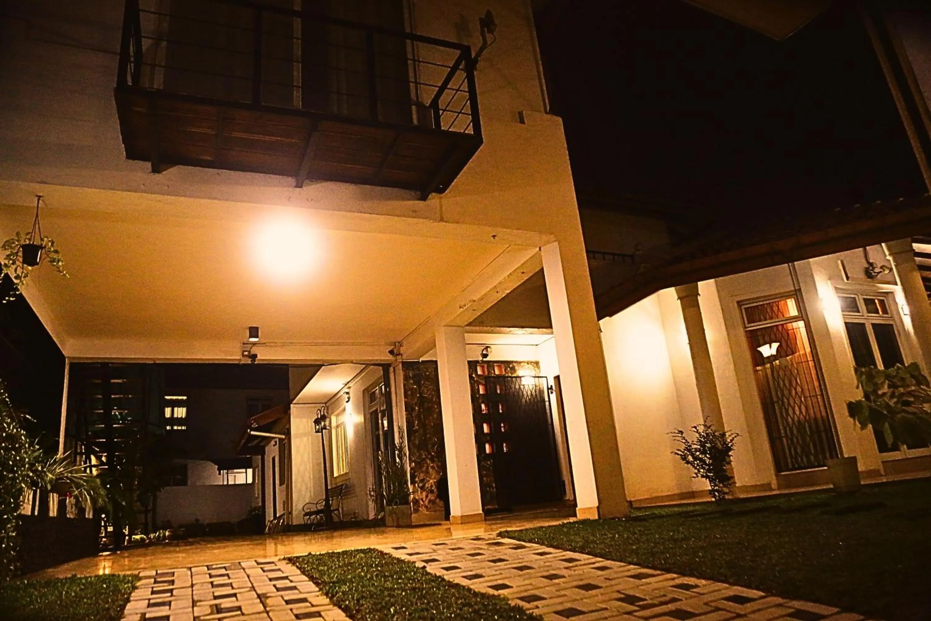 Property building in Ared Villa