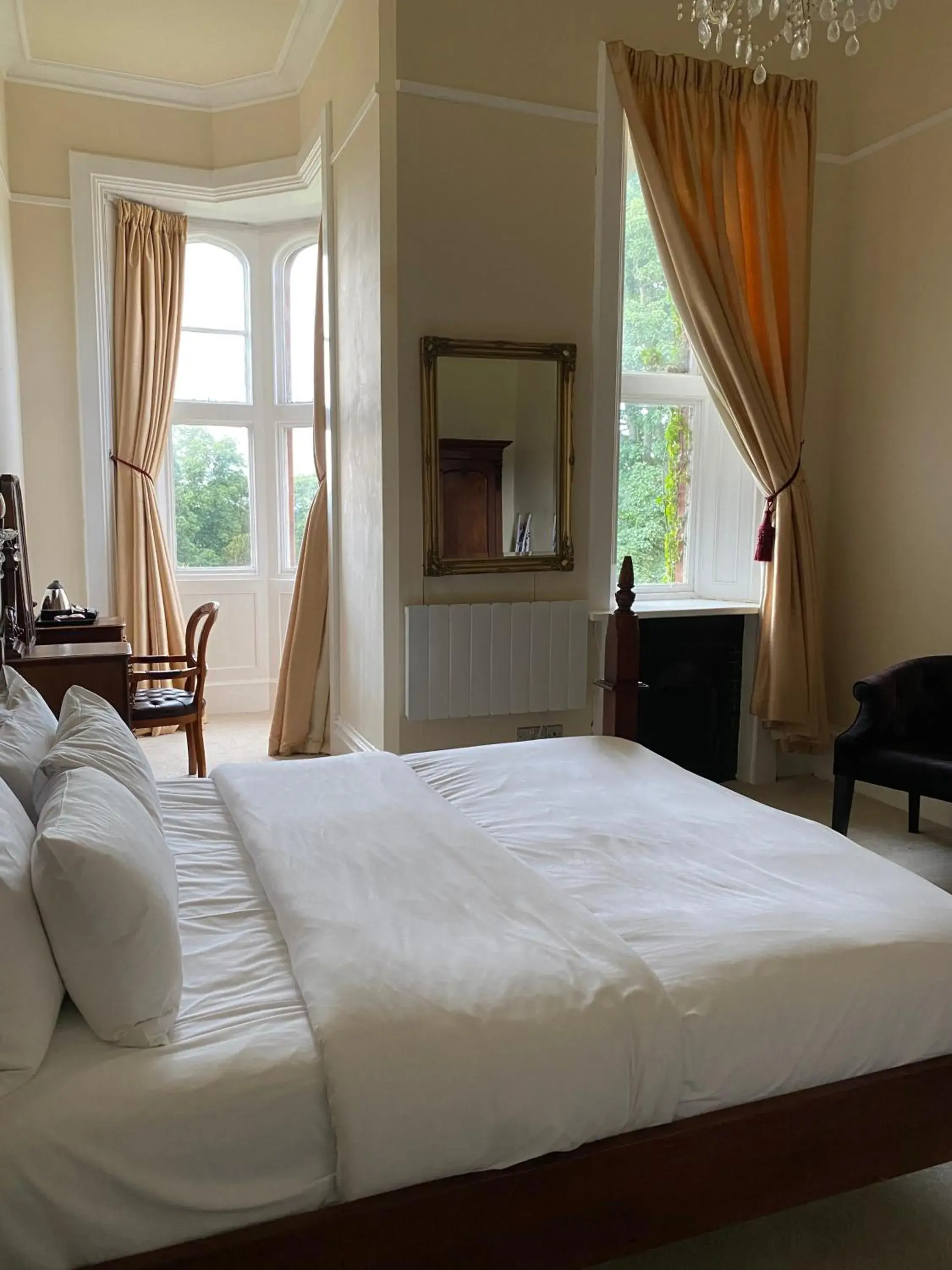 Bed in Ruthin Castle Hotel and Spa Bed in Ruthin Castle Hotel and Spa