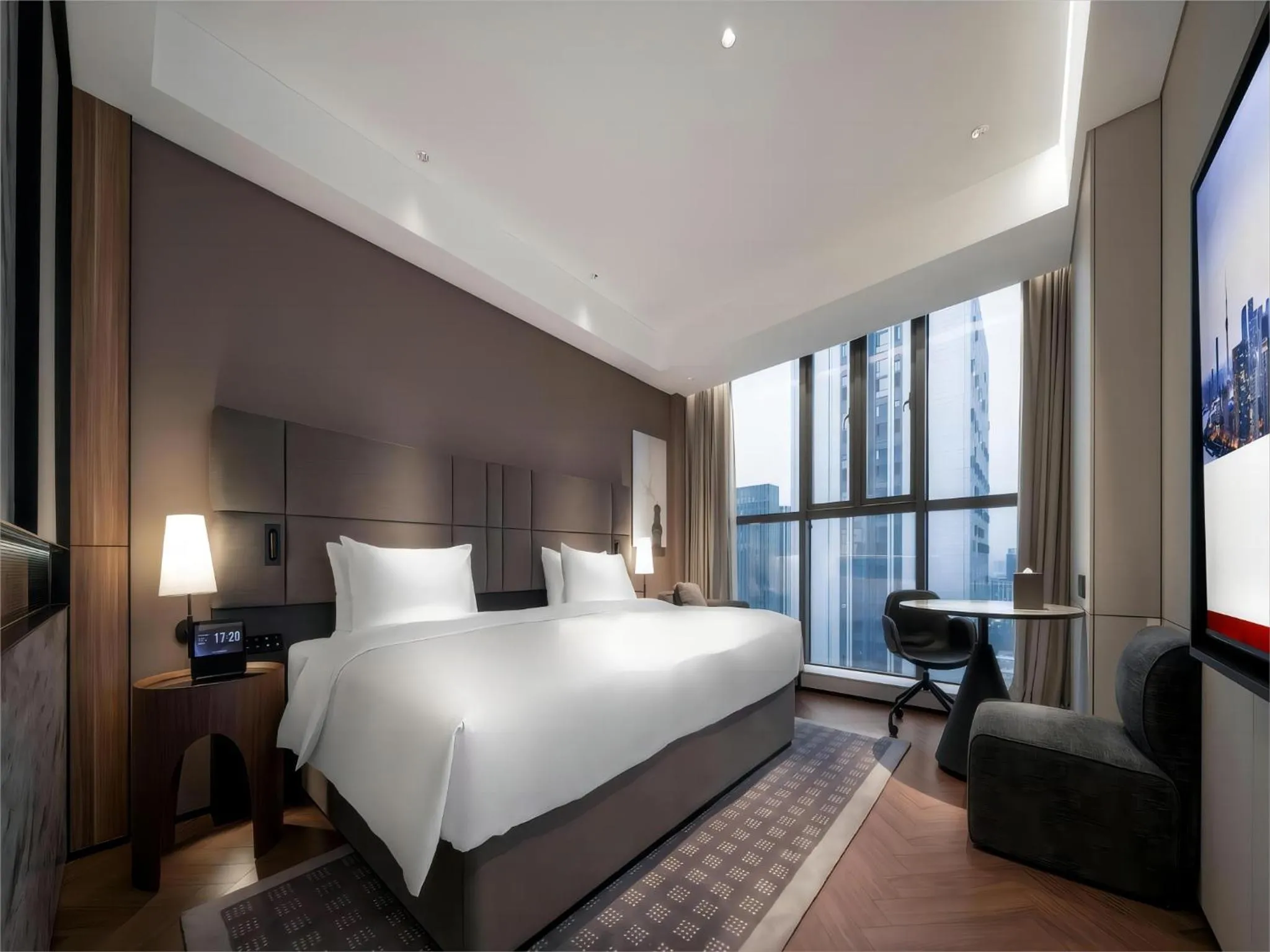 Photo of the whole room in Intercity Wuhan CADE Optics Valley
