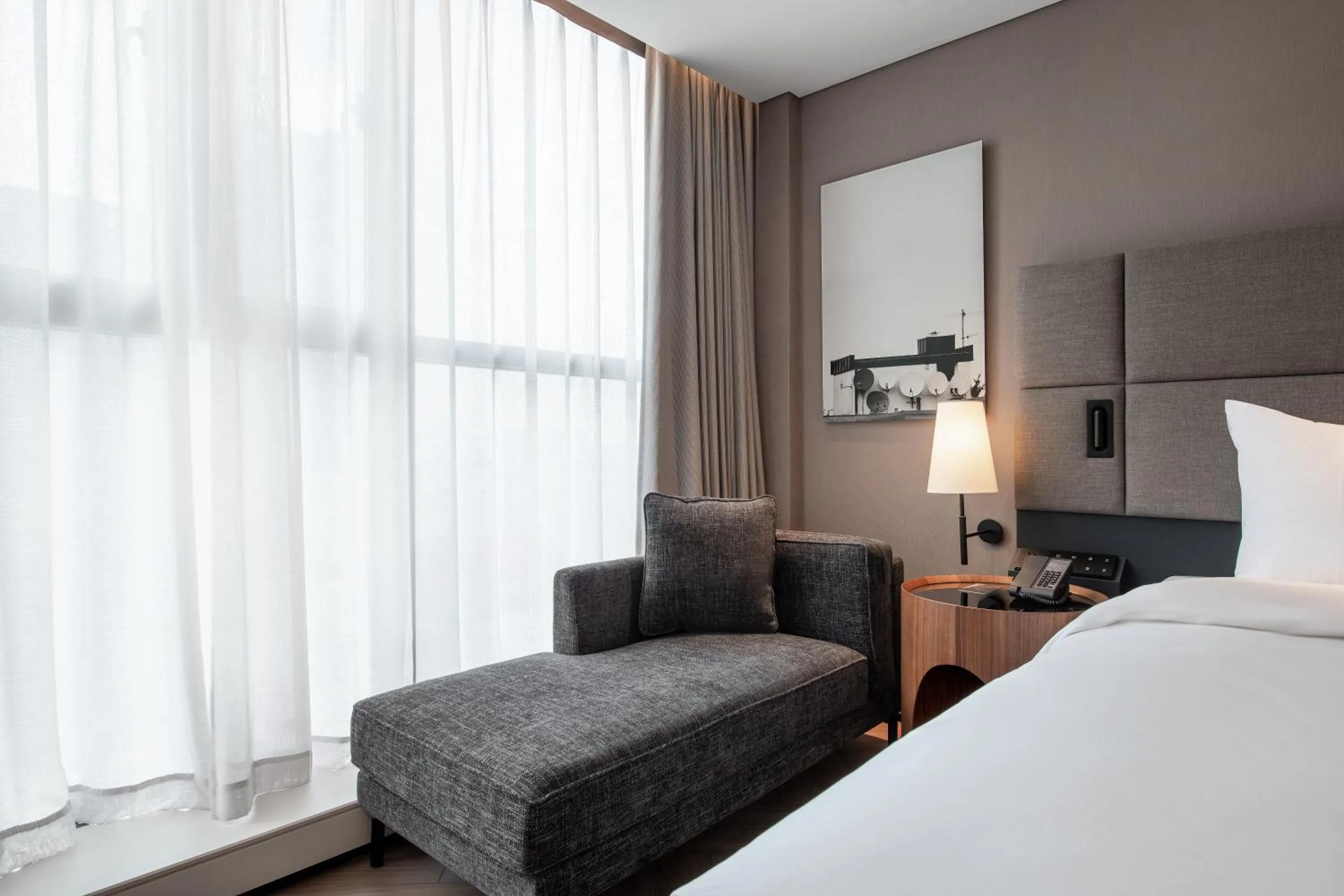 Bed in Intercity Wuhan CADE Optics Valley
