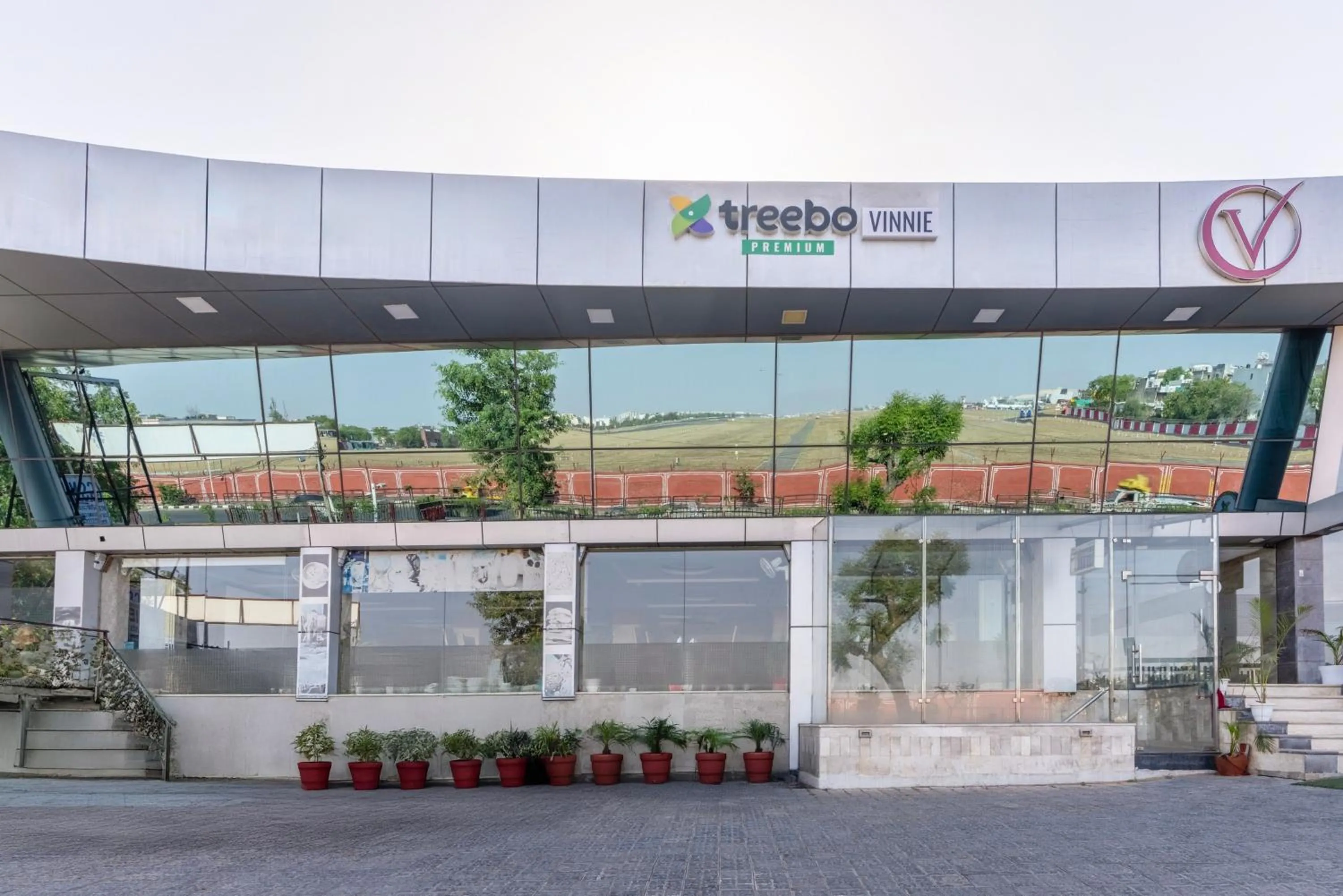 Property building in Treebo Premium Vinnie - Near Airport