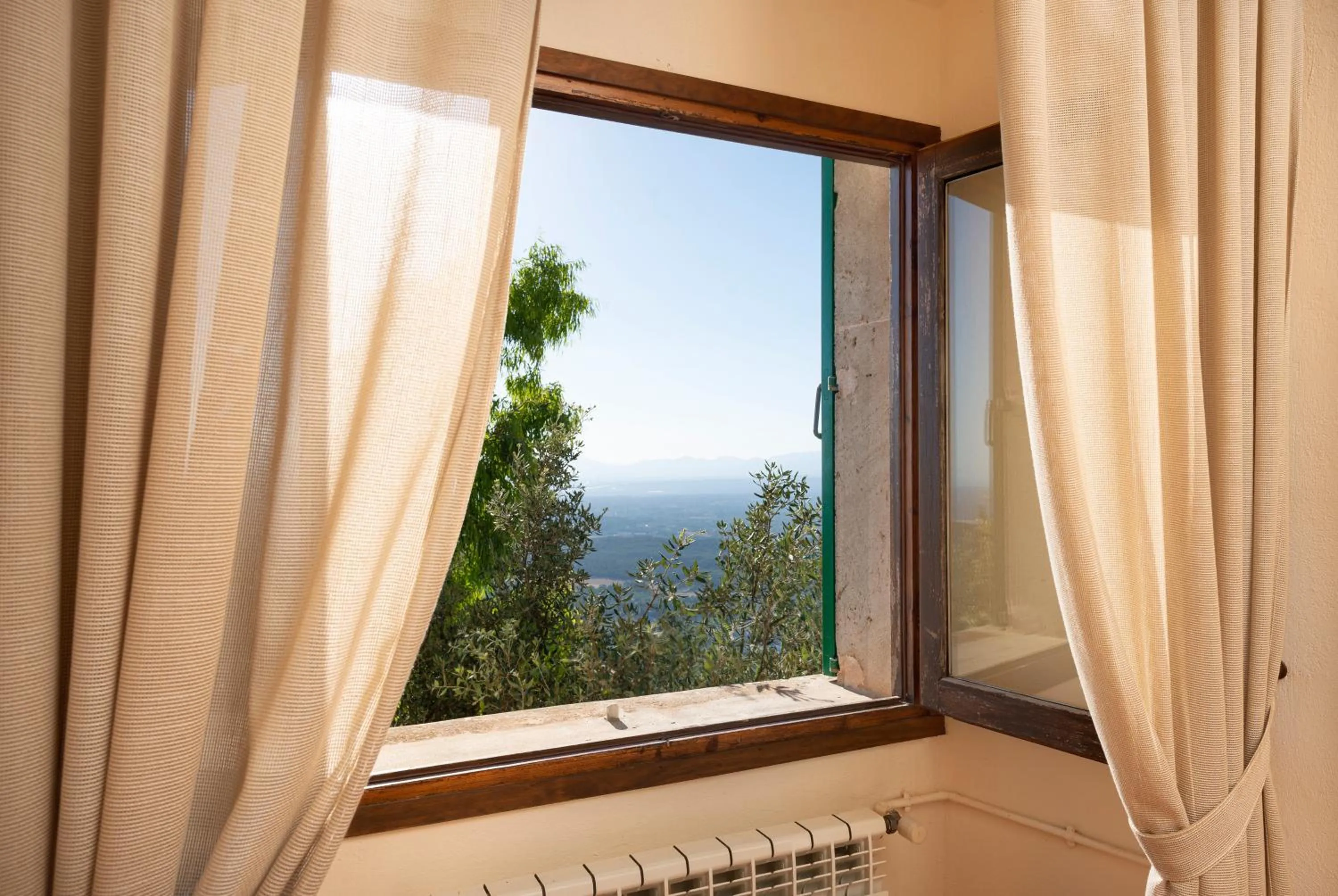 Mountain view in Santuari de Cura