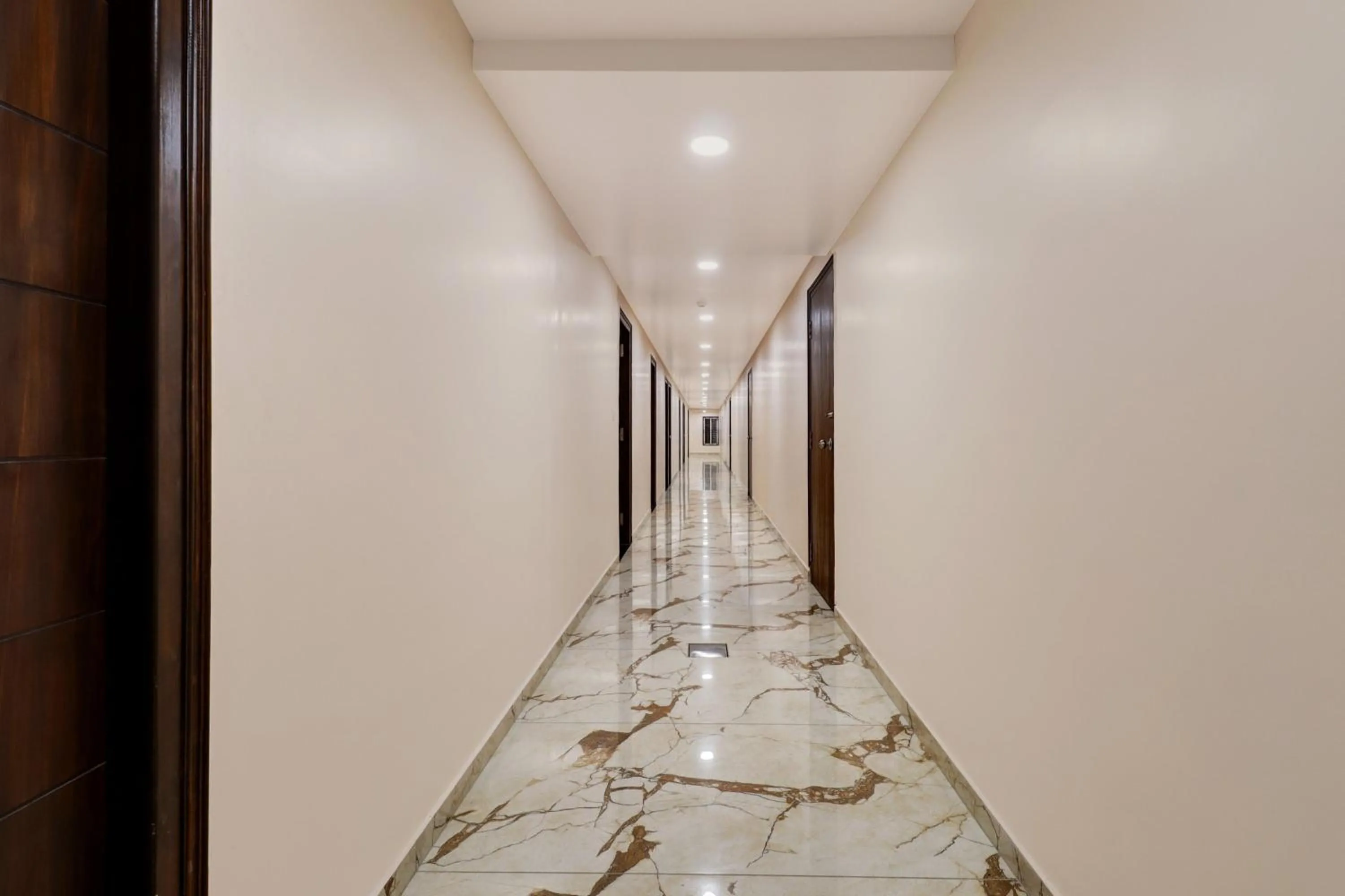 Lobby or reception in Super Townhouse Arekere Near Mithai Mahal