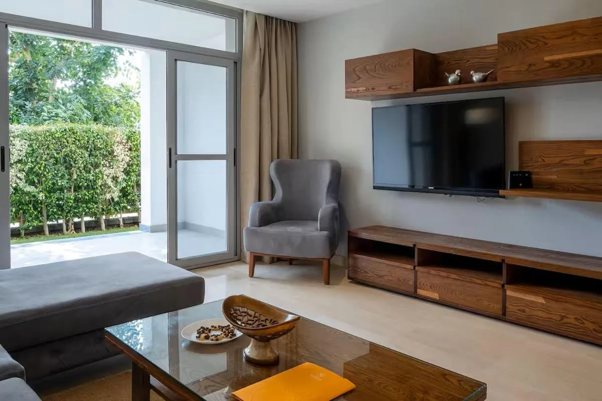 TV and multimedia in VESTA - Cairo Festival City Residence