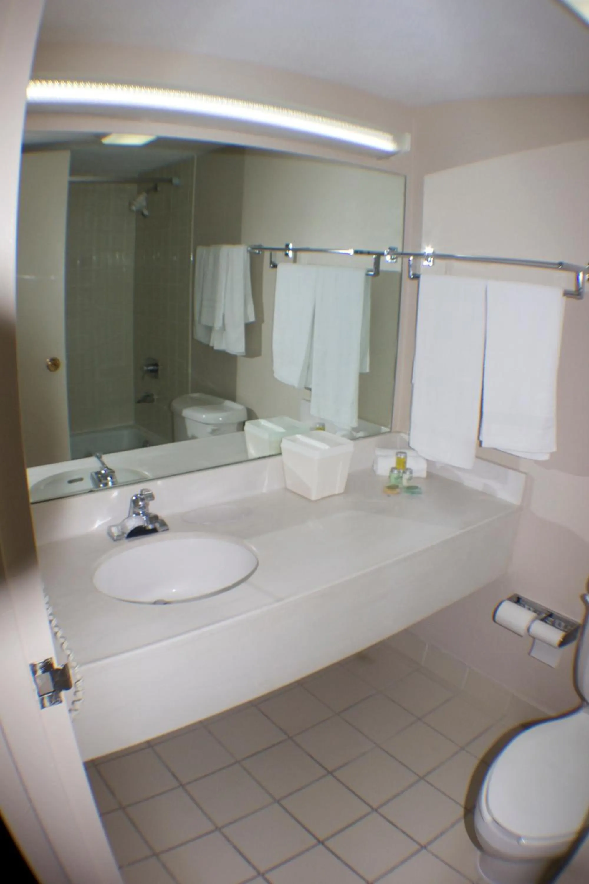 Bathroom in The Garden Inn