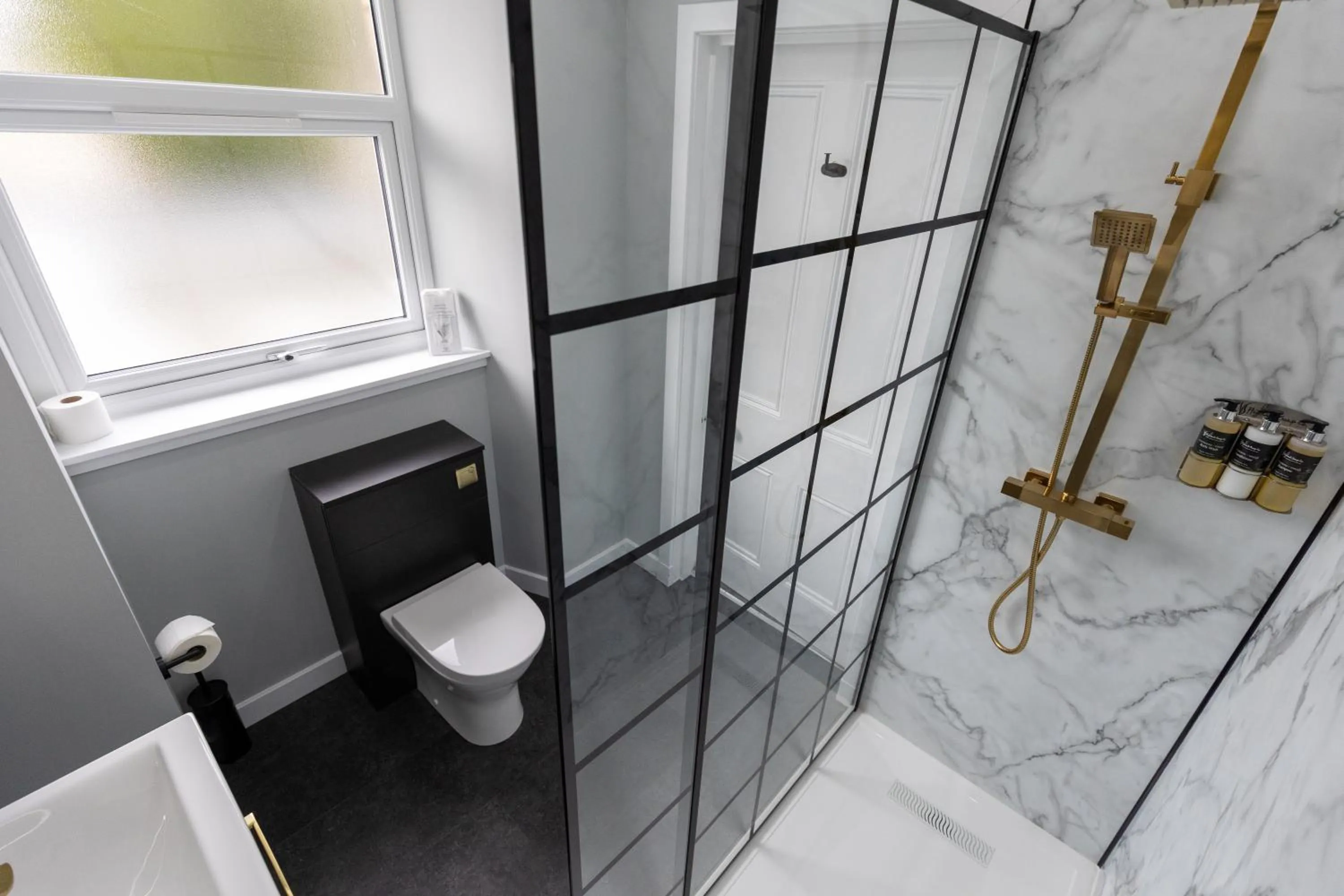 Bathroom in The Crossing