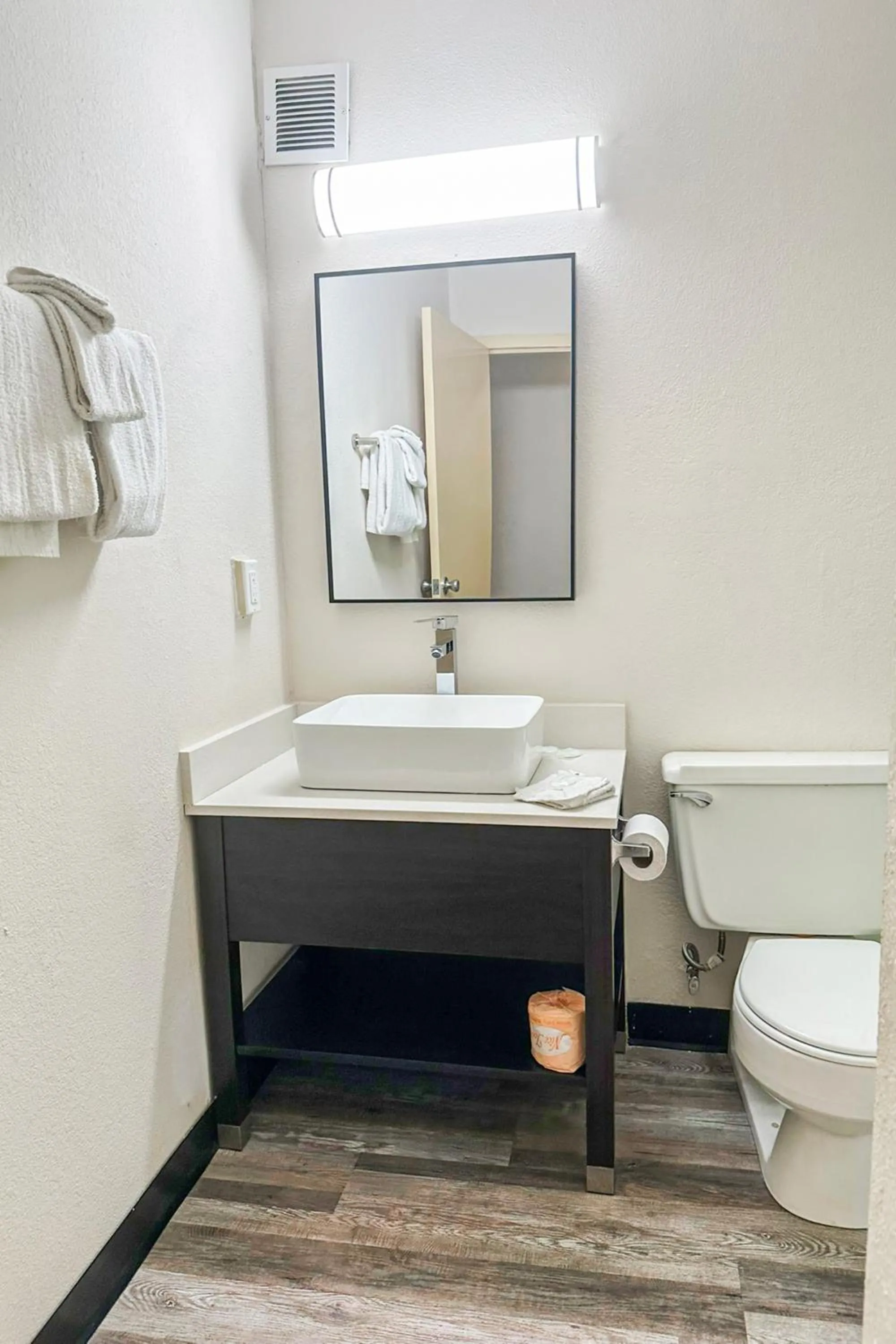 Bathroom in Jackson Hotel And Convention Center