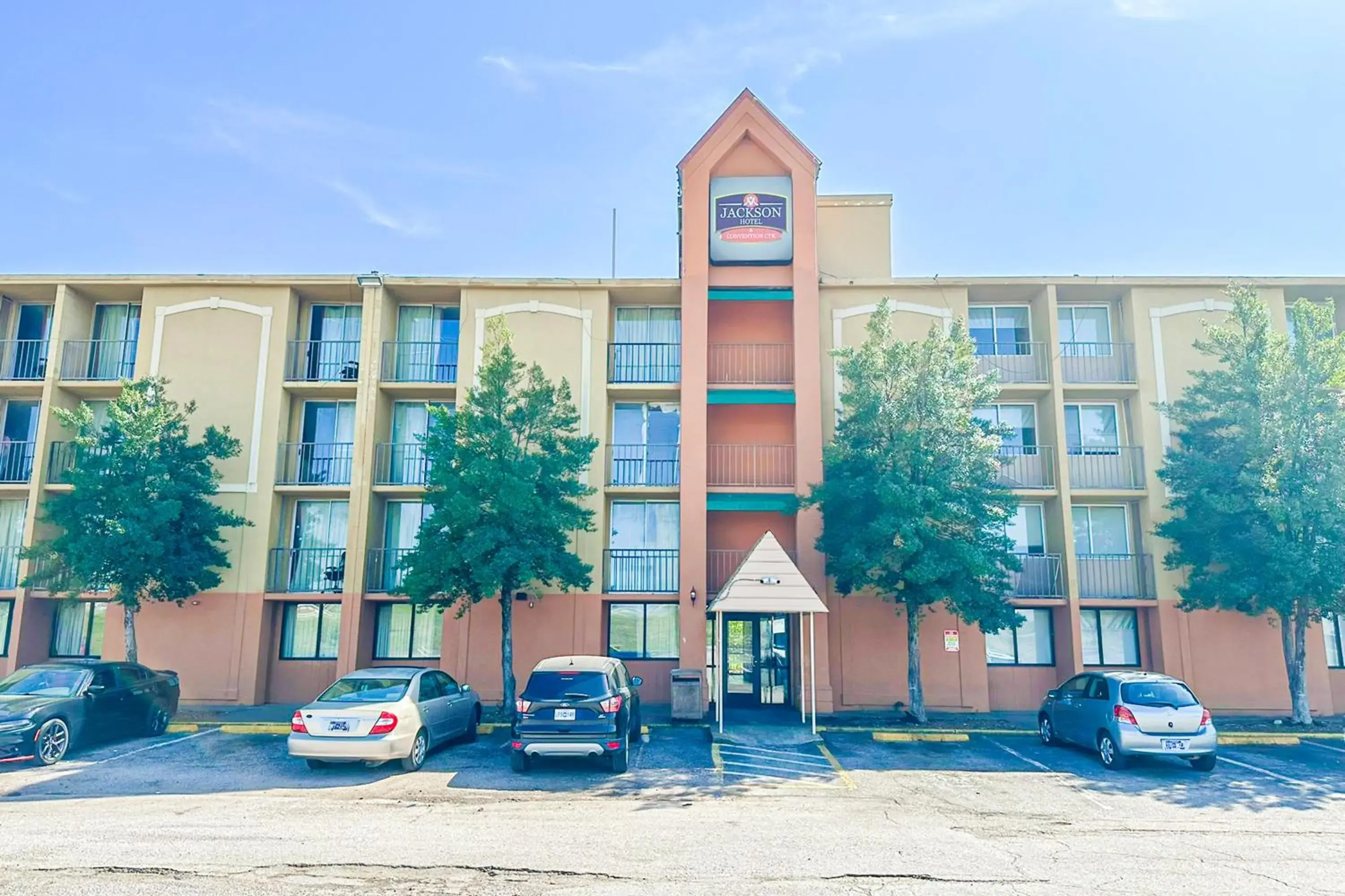 Property building in Jackson Hotel And Convention Center Property building in Jackson Hotel And Convention Center