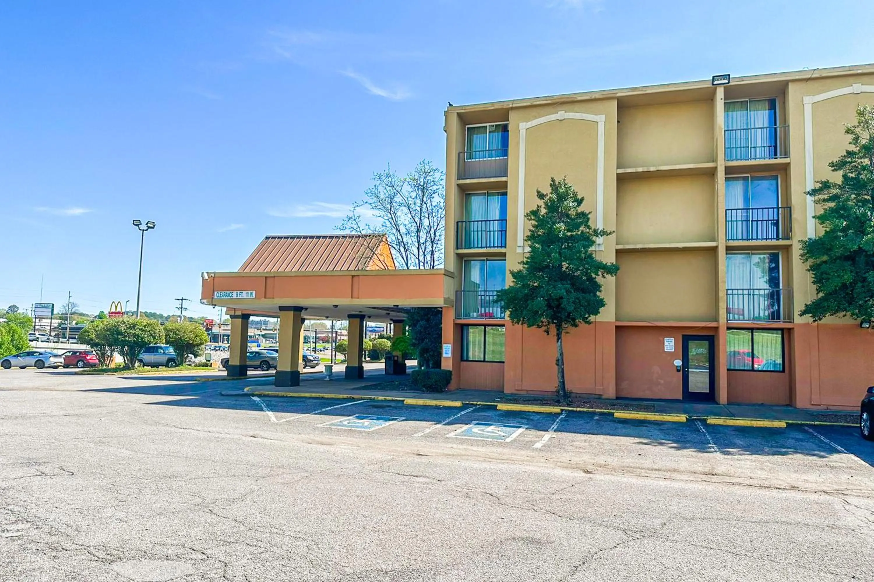 Property building in Jackson Hotel And Convention Center