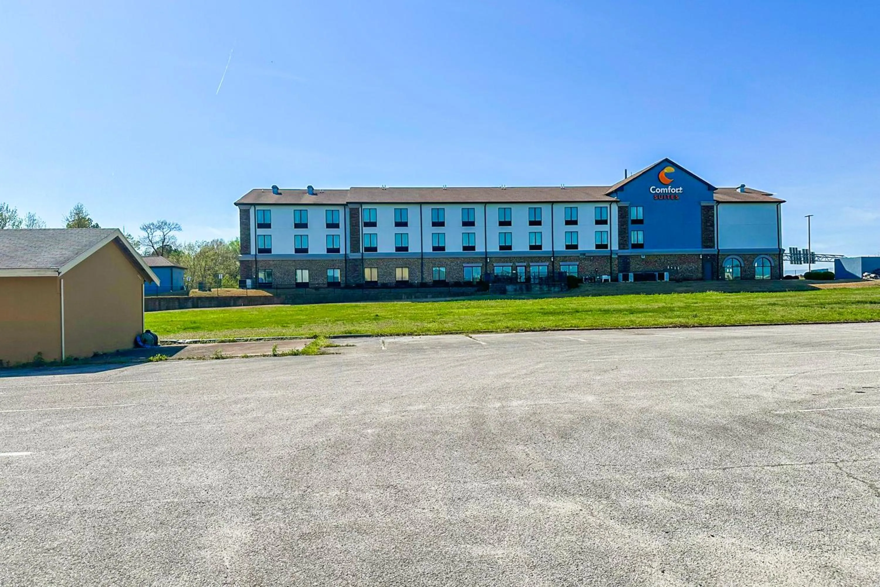 Property building in Jackson Hotel And Convention Center