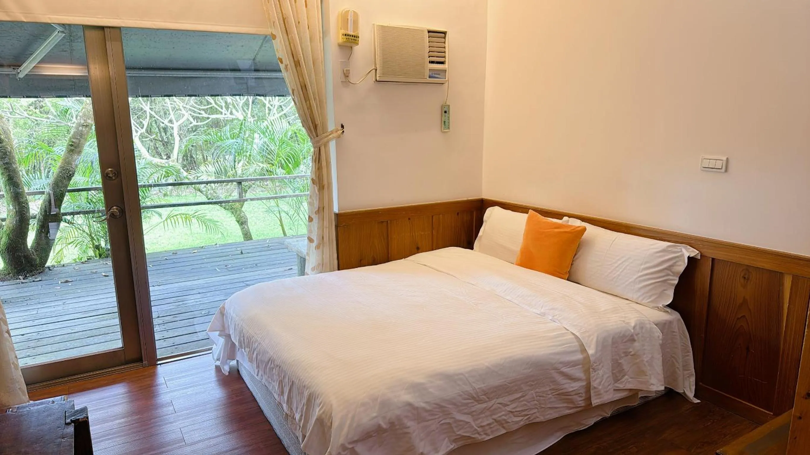 Bed in Country Grange B&B