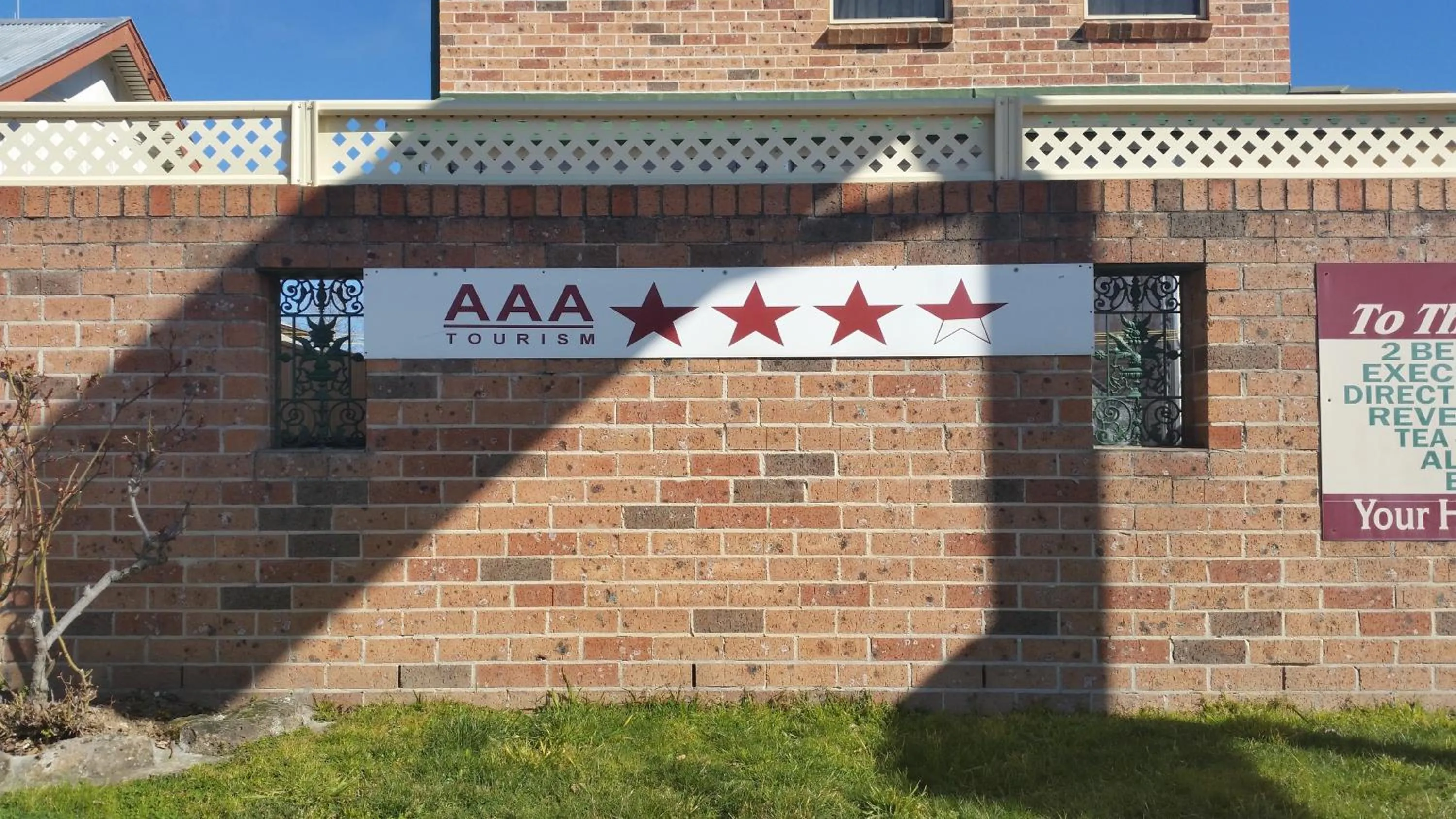 Facade/entrance in Blayney Central Motel