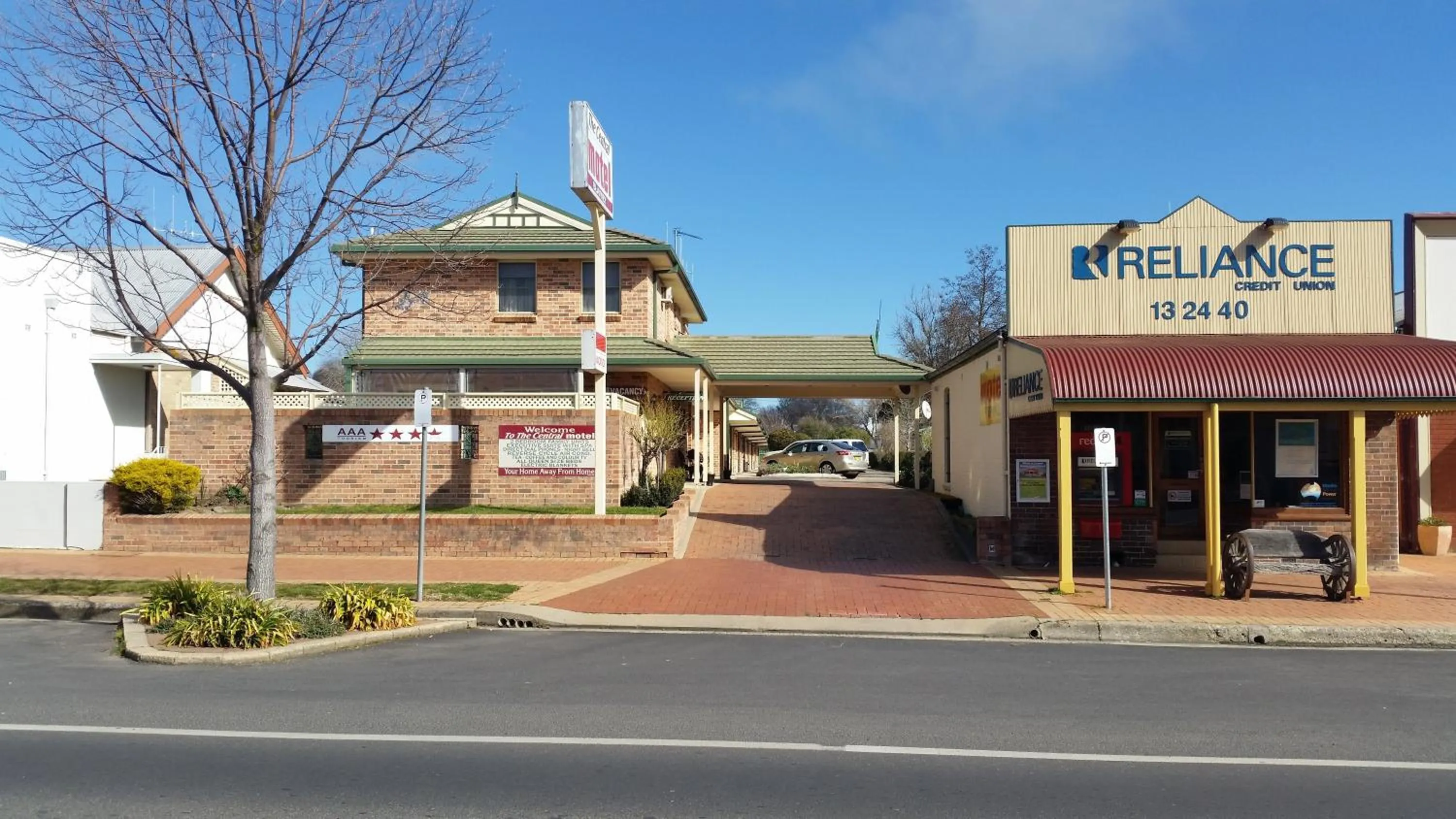 Facade/entrance in Blayney Central Motel