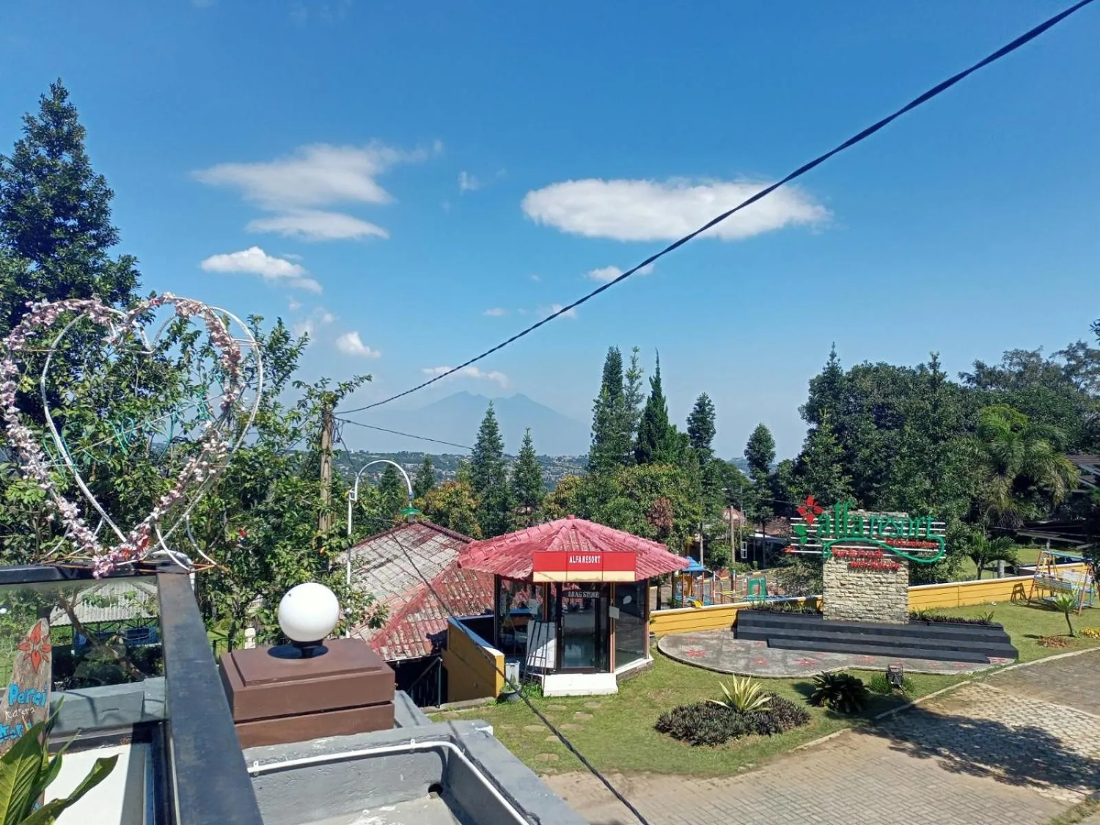 Garden in Alfa Resort Hotel and Conference
