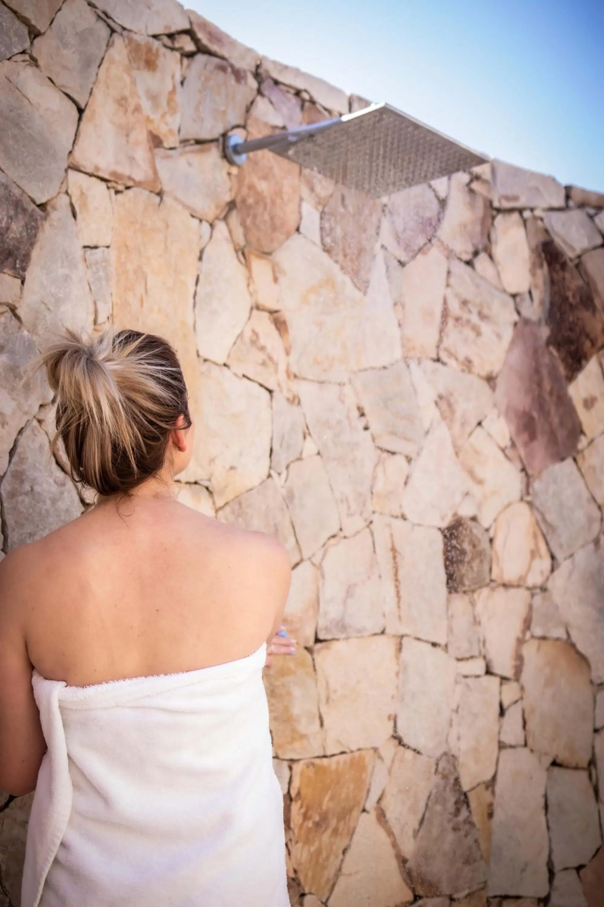 Shower in Africanos Country Estate