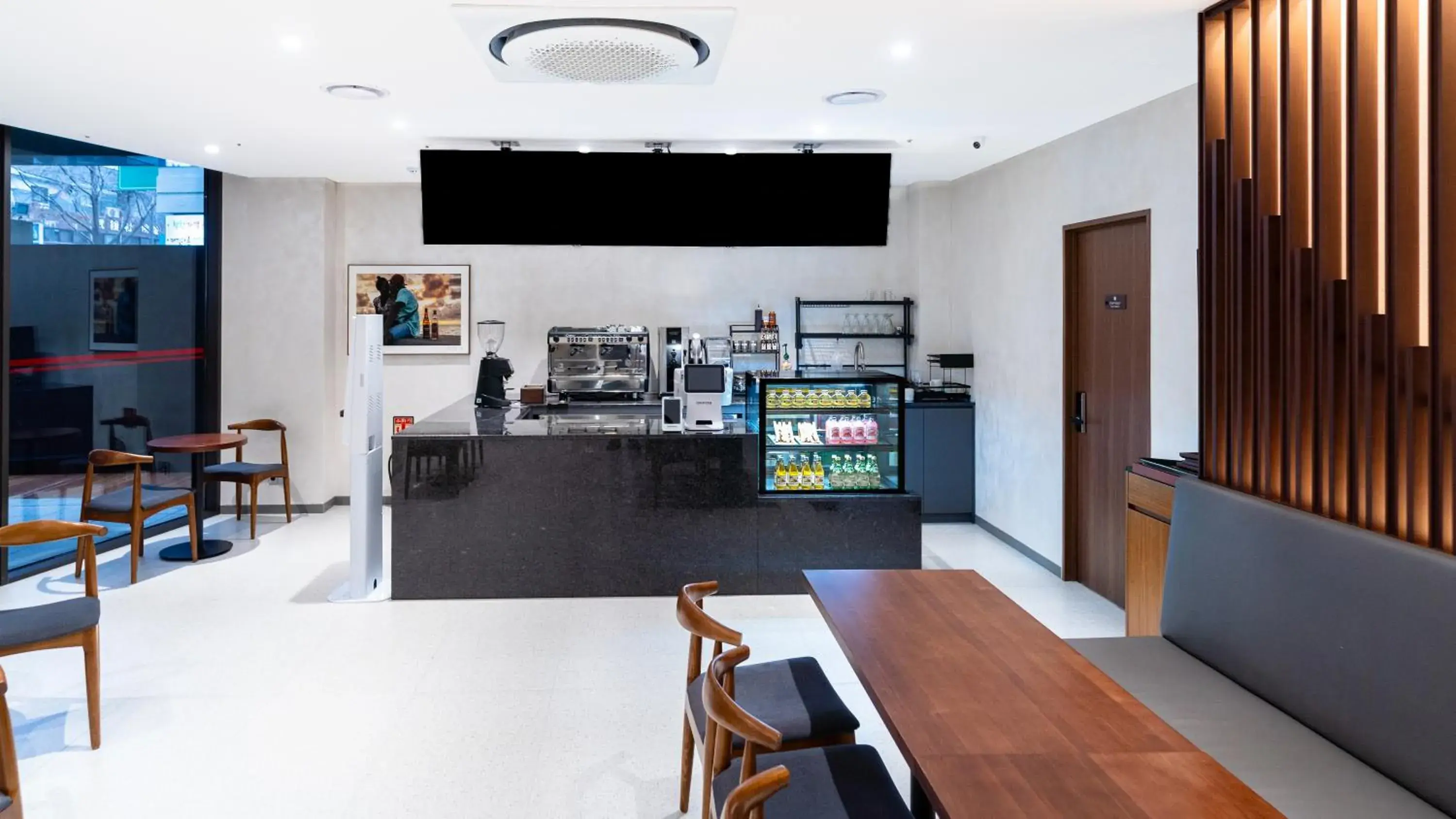 Restaurant/places to eat in The Prima Hotel Jongno Restaurant/places to eat in The Prima Hotel Jongno