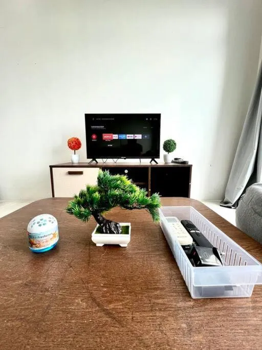 A1501 manhattan Austin 3Queen BED Netflix By STAY