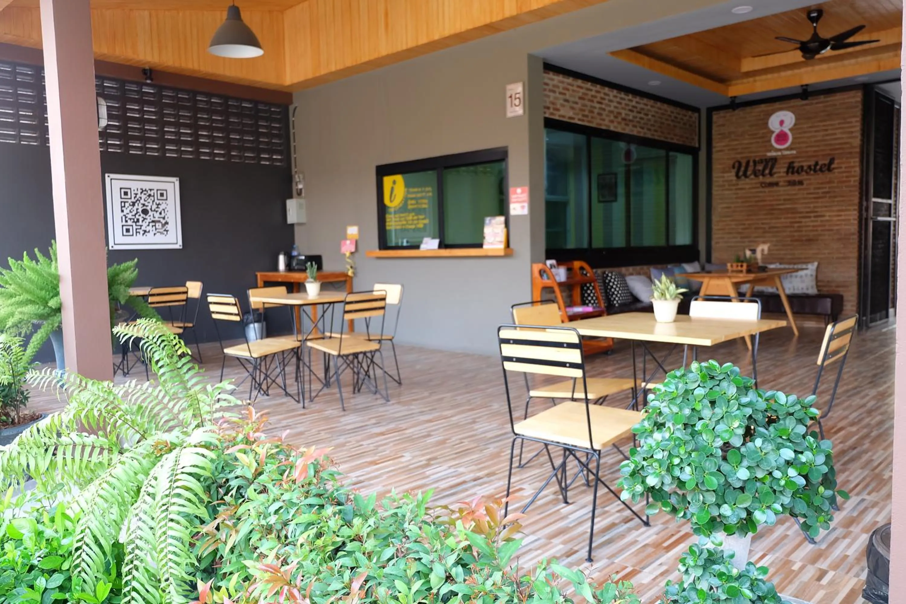 Lobby or reception in Warmwell Hostel