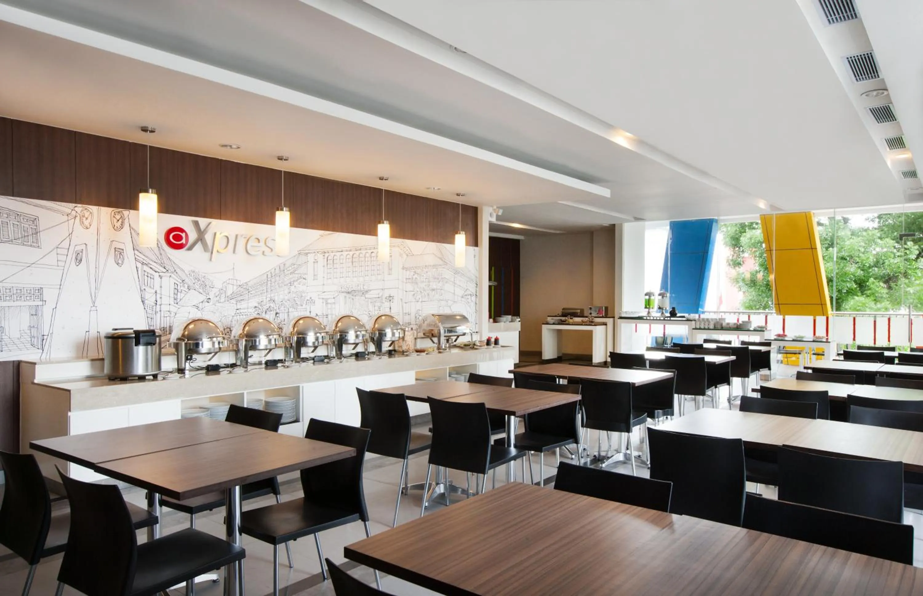 Restaurant/places to eat in Amaris Hotel Muara Bungo - Jambi