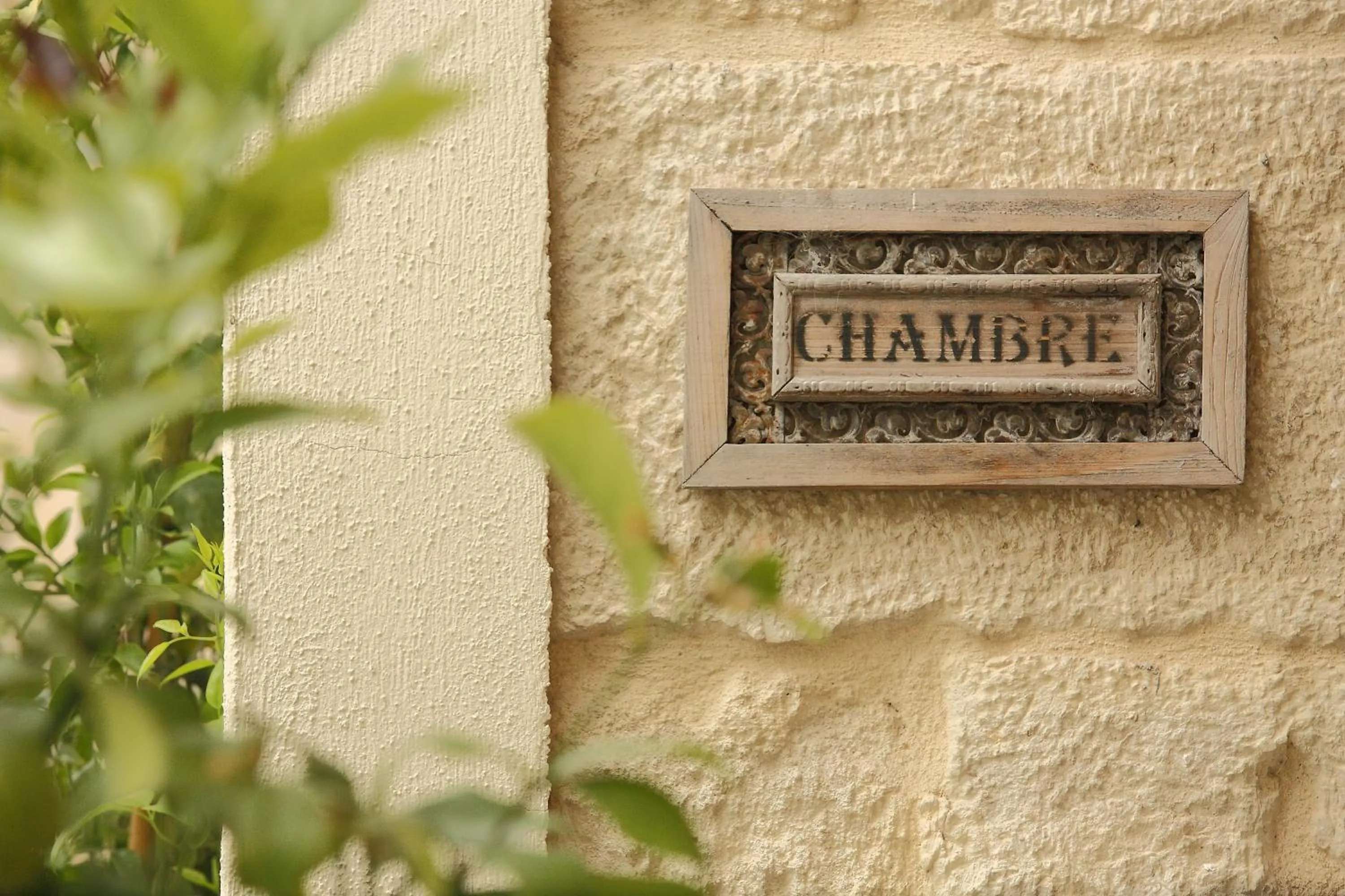 Logo/Certificate/Sign in Don Totu - Dimora Storica