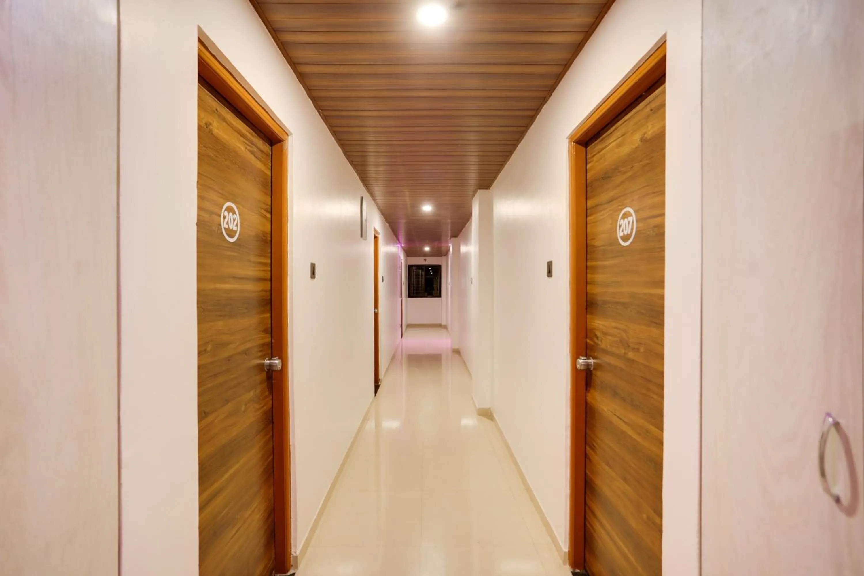 Lobby or reception in Super Hotel O D K Patil