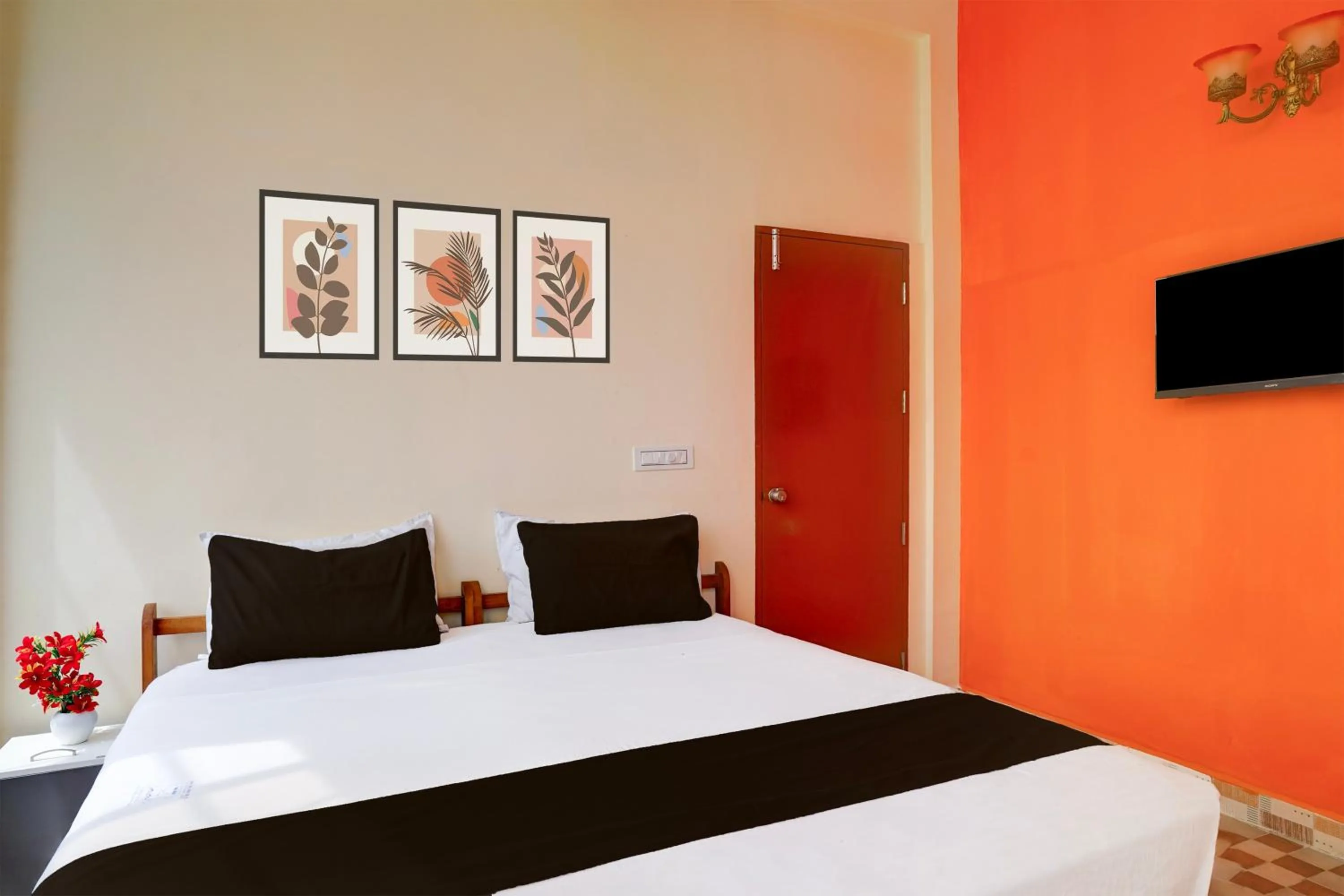 Bedroom, Bed in Super Hotel O Hosur Road Near PES University