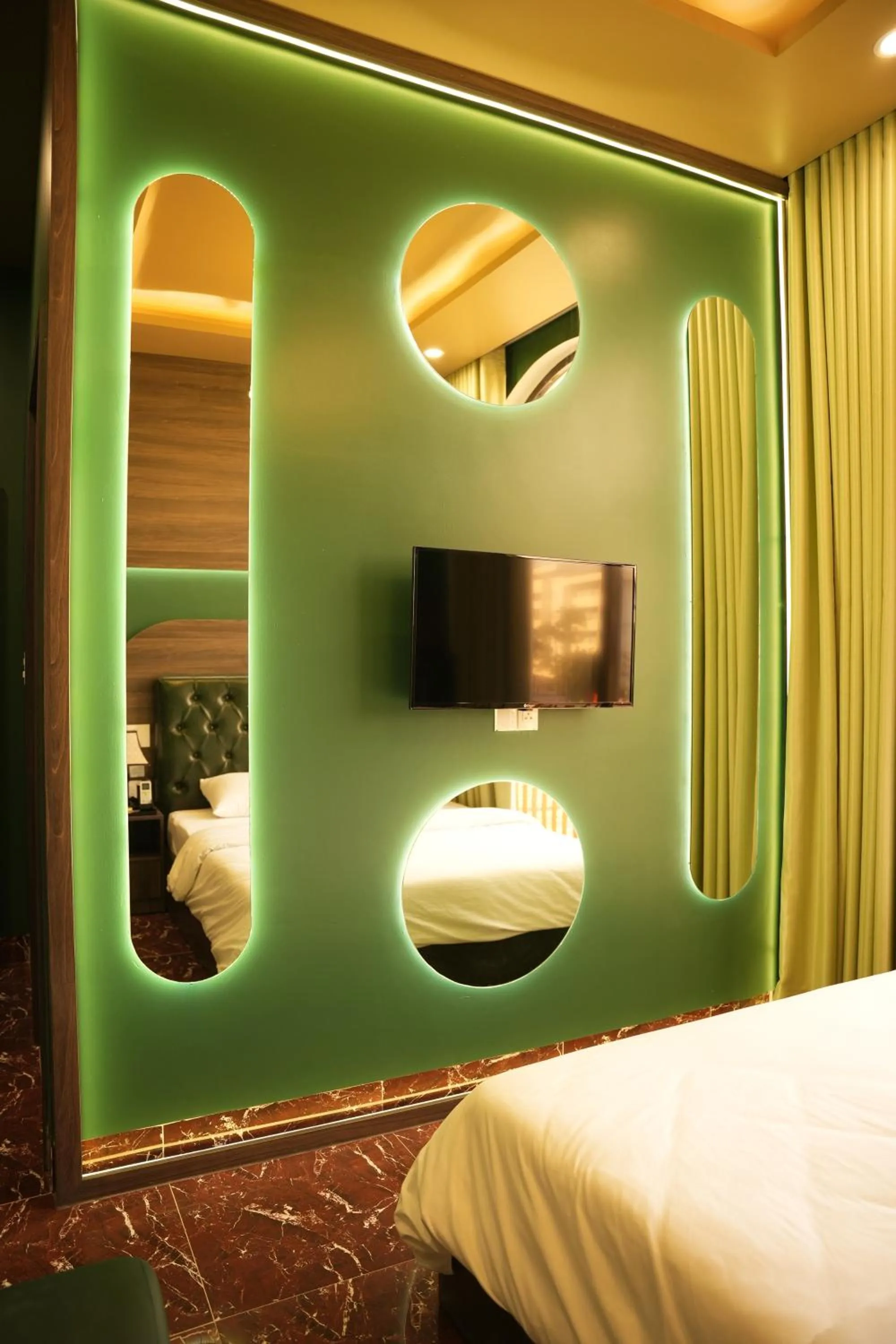 Bed in Tuyet Suong Hotel