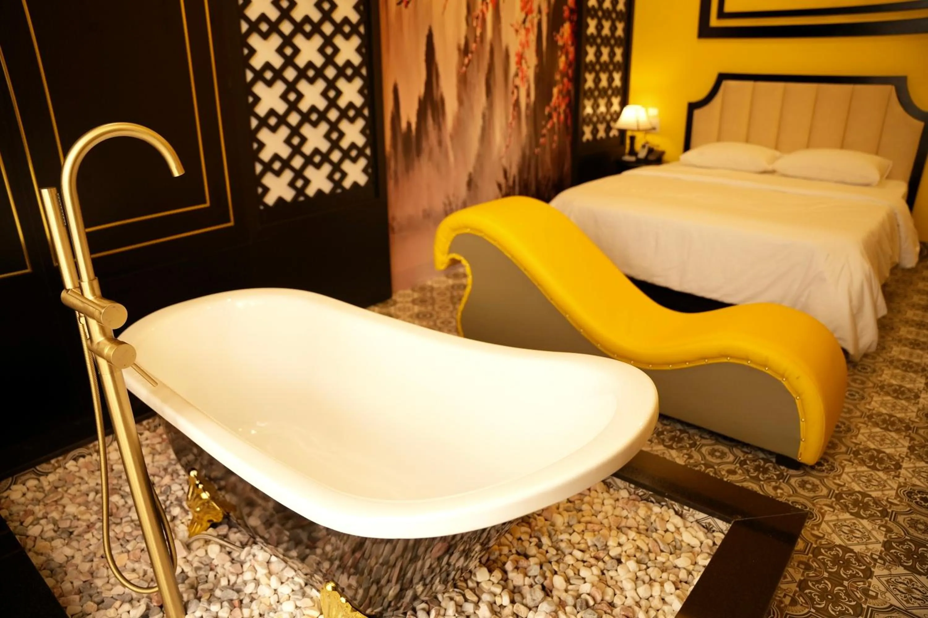 Bed in Tuyet Suong Hotel