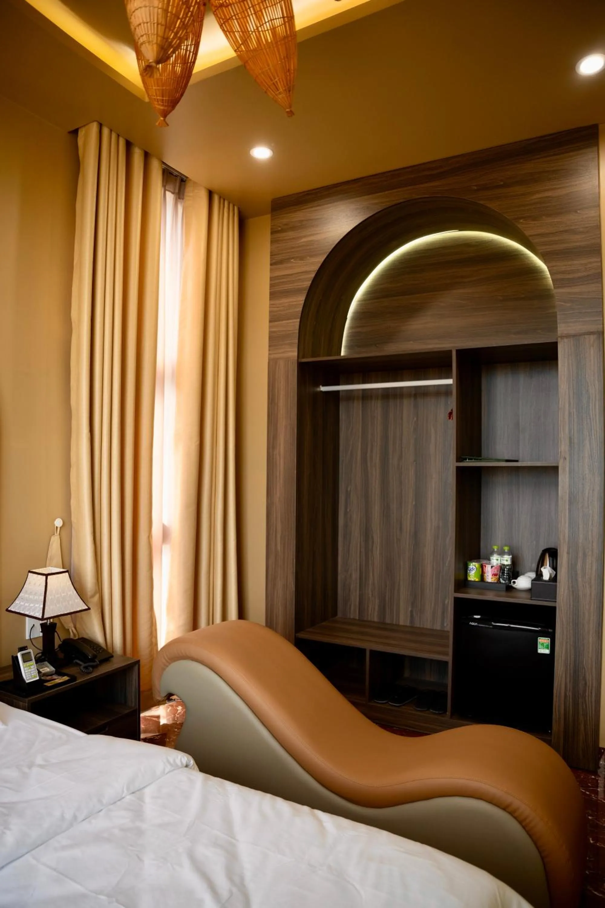 Bed in Tuyet Suong Hotel