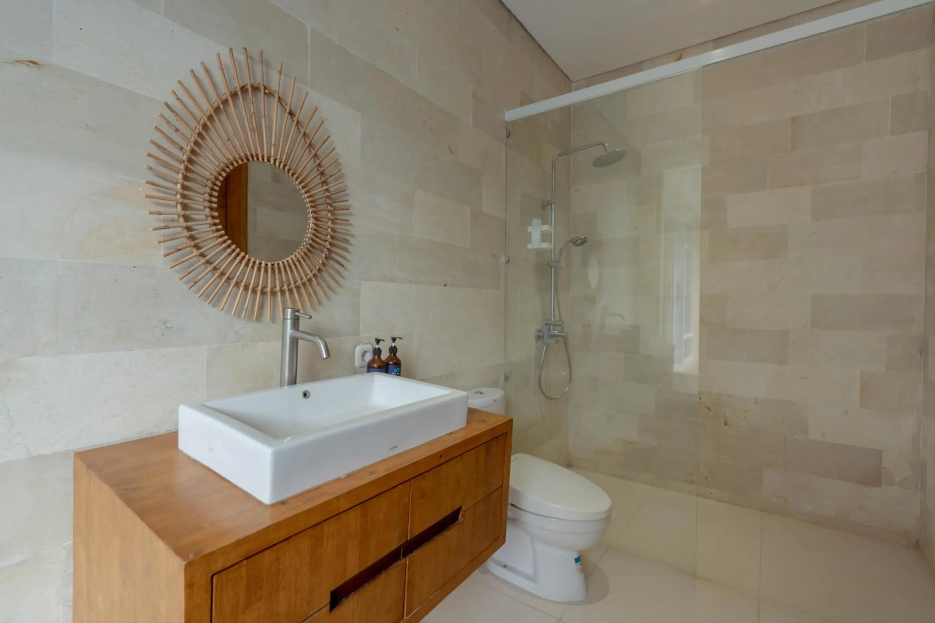 Bathroom in The Lavana Gracie's Villa Nusa Dua