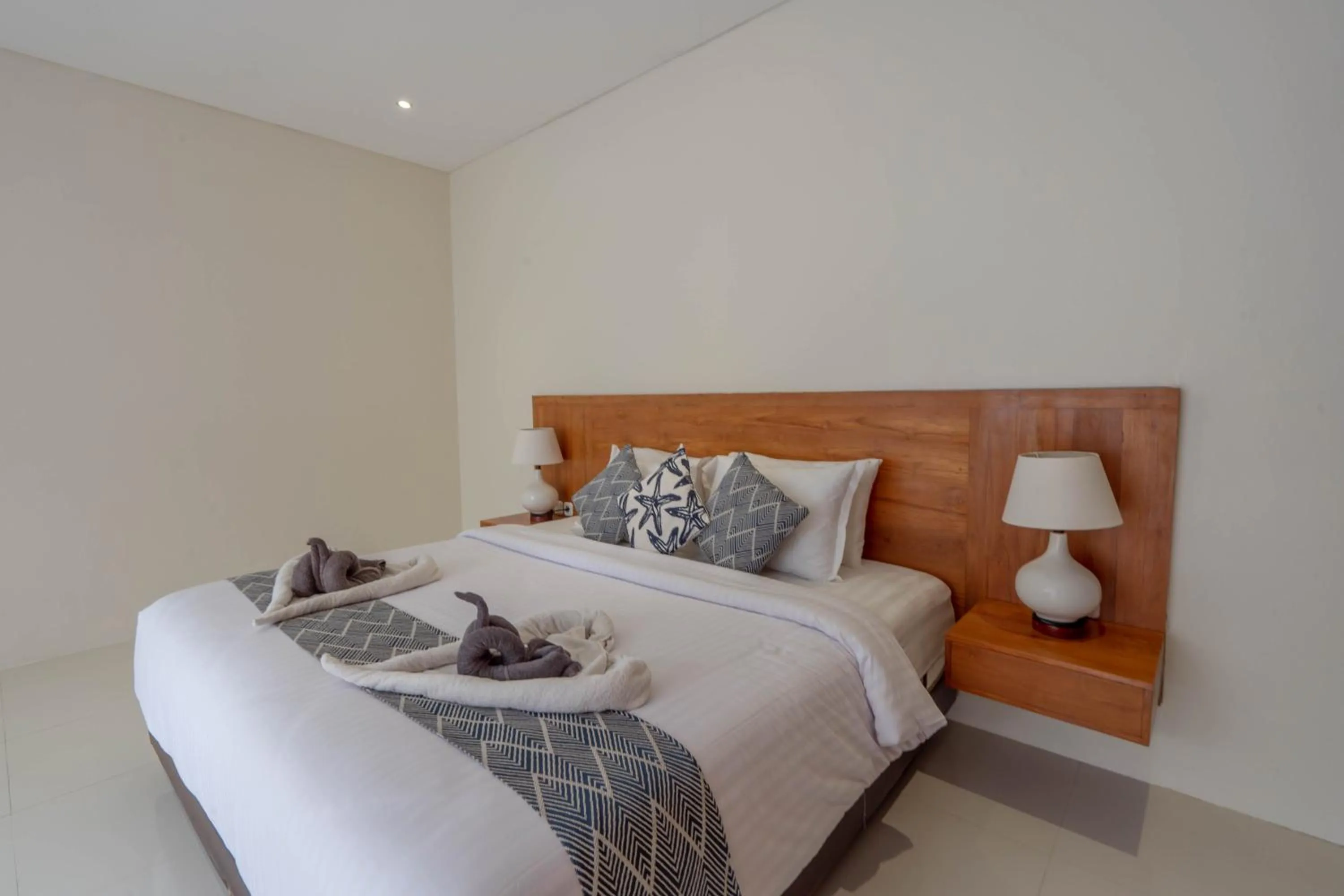 Bedroom, Bed in The Lavana Gracie's Villa Nusa Dua