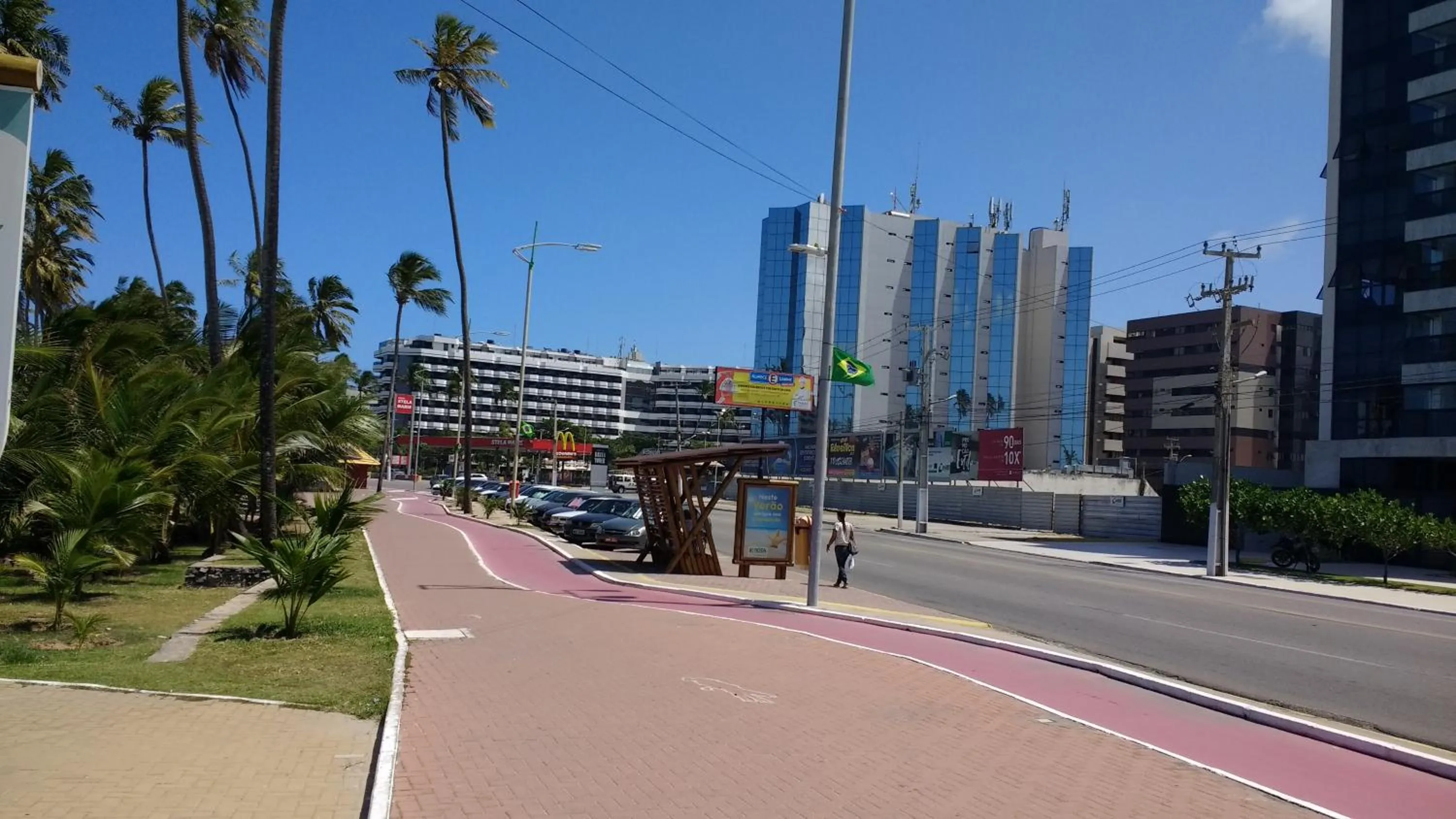 Restaurant/places to eat in Port Ville III