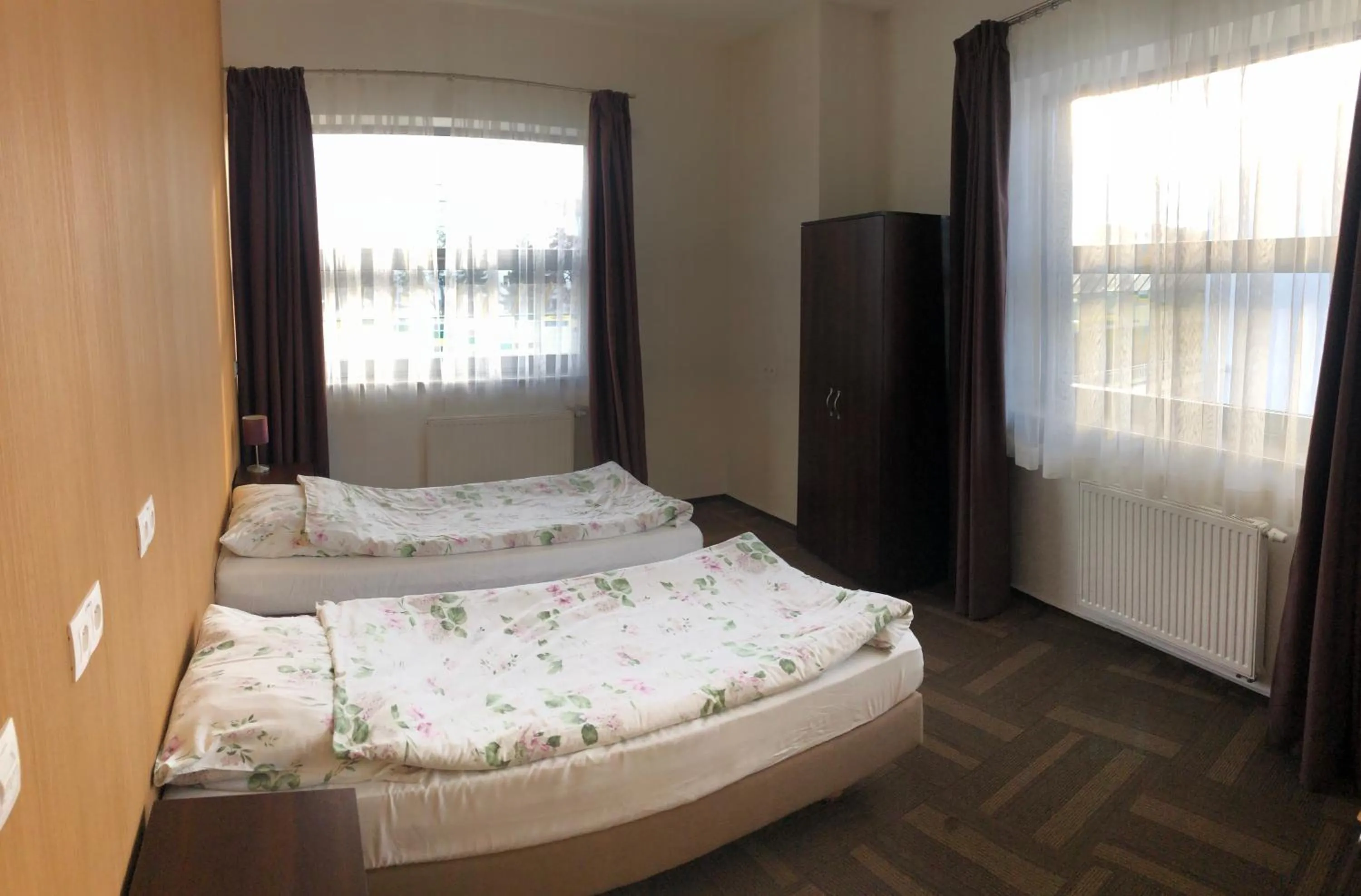 Photo of the whole room, Bed in Hipodrom Sopot