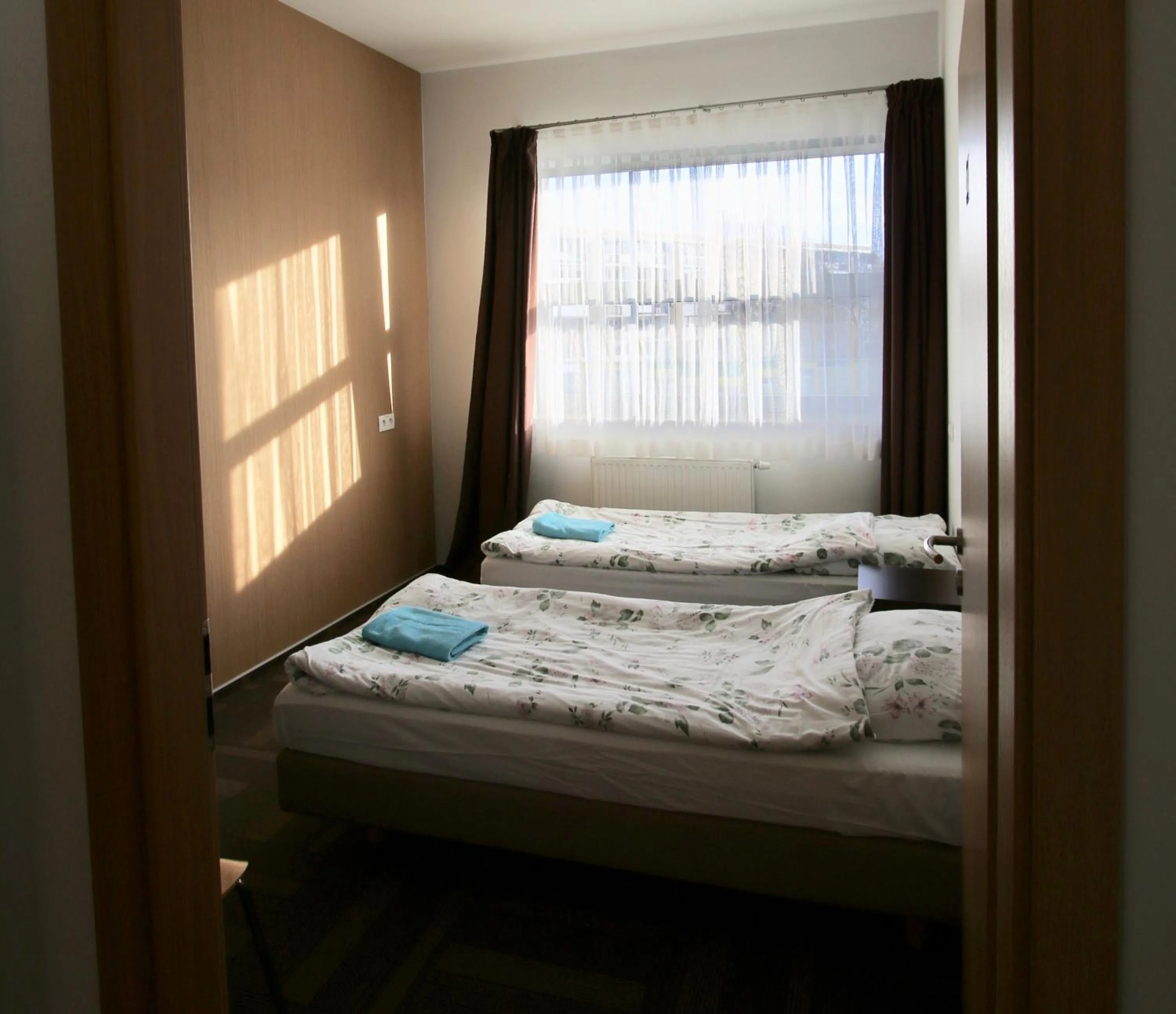 Photo of the whole room, Bed in Hipodrom Sopot
