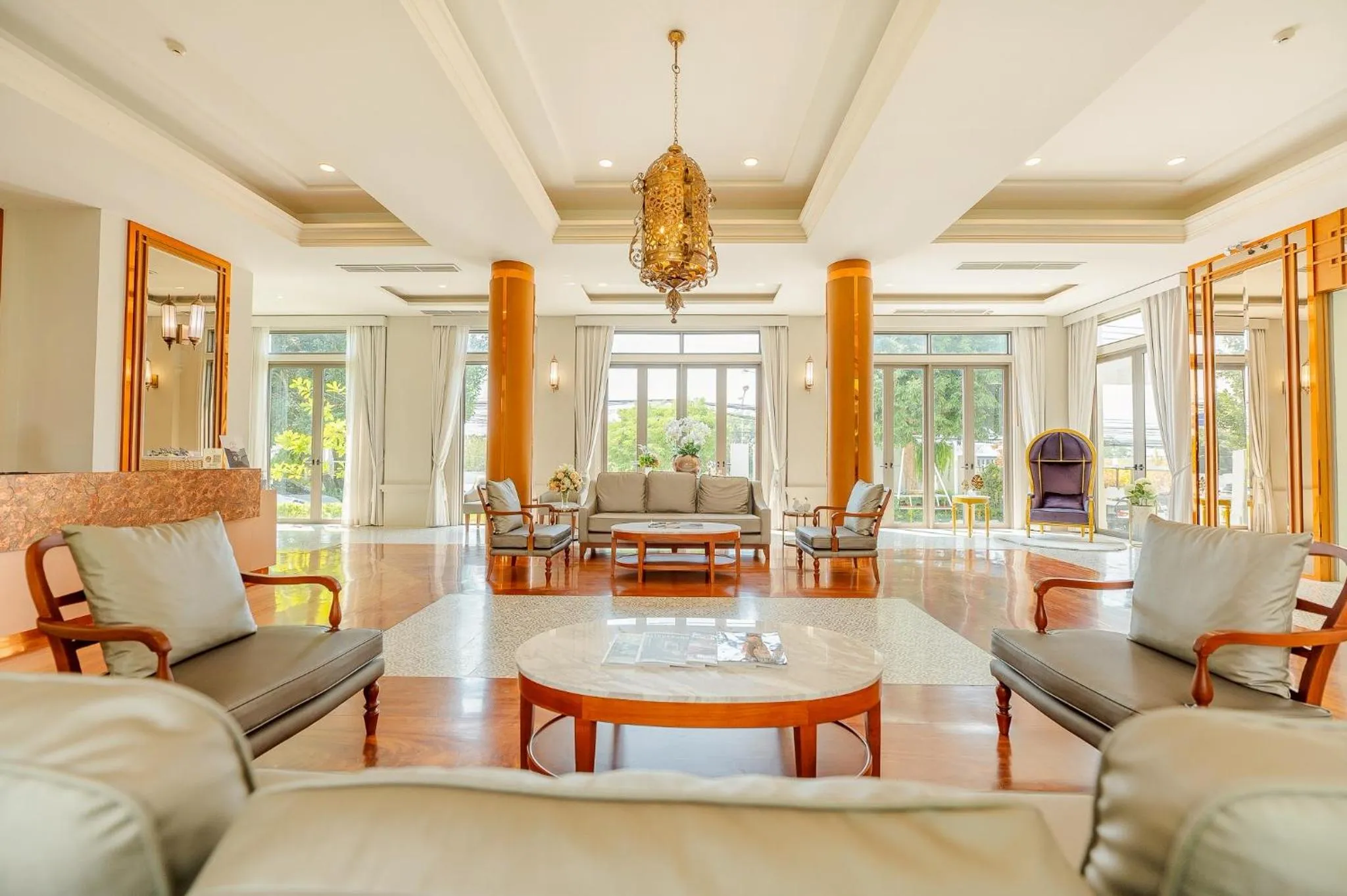 Lobby or reception in THE NAVY HOUSE HOTEL