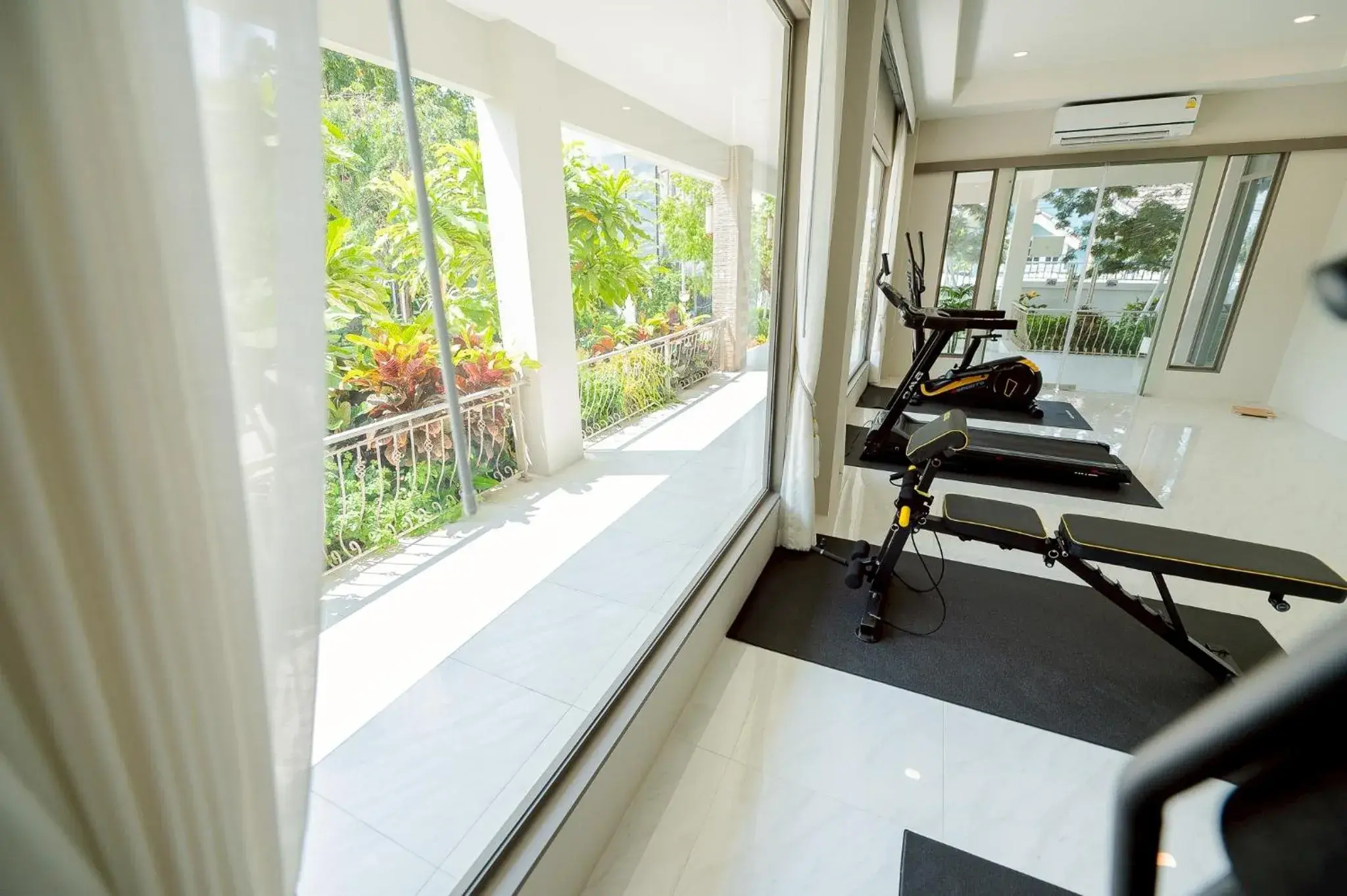 Fitness centre/facilities in THE NAVY HOUSE HOTEL Fitness centre/facilities in THE NAVY HOUSE HOTEL