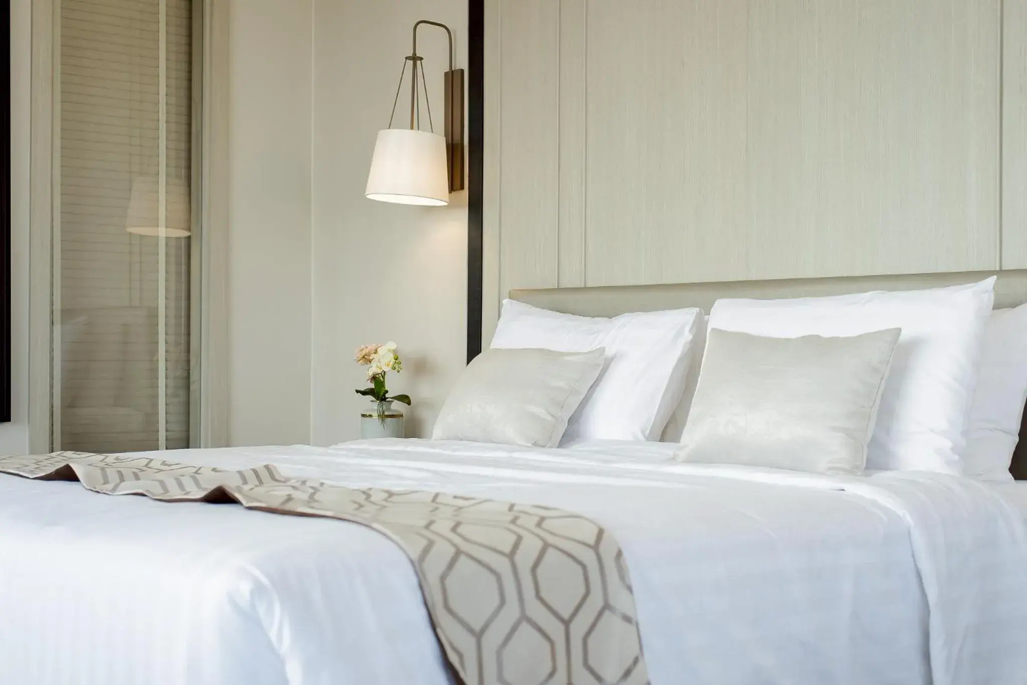 Bed in THE NAVY HOUSE HOTEL Bed in THE NAVY HOUSE HOTEL