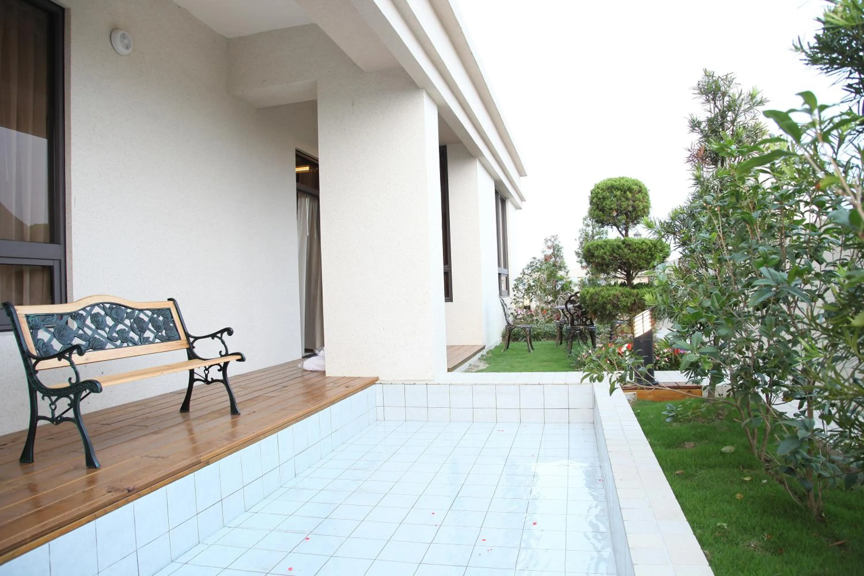 Balcony/Terrace in Golden Tulip - Aesthetics