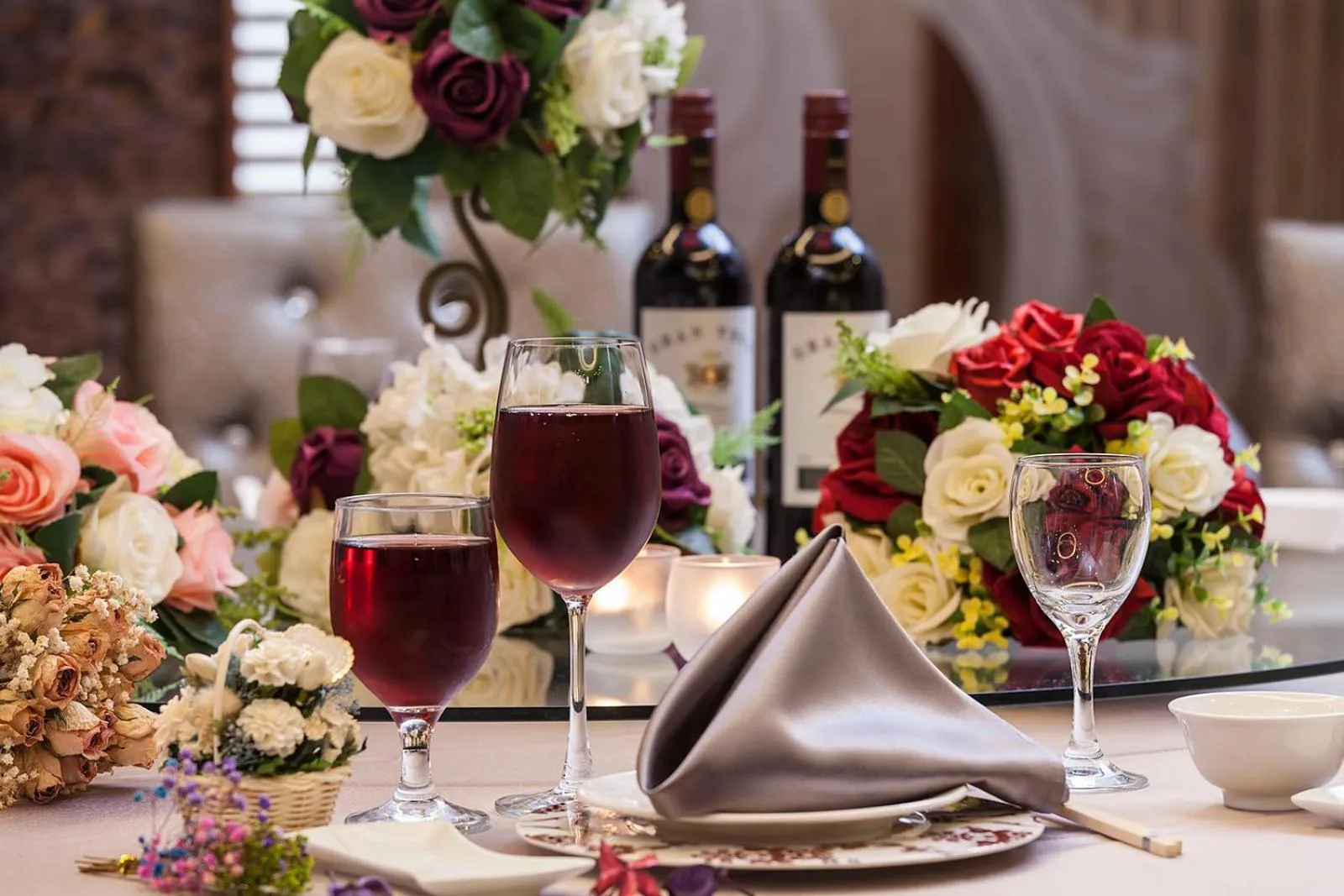 Banquet/Function facilities in Golden Tulip - Aesthetics