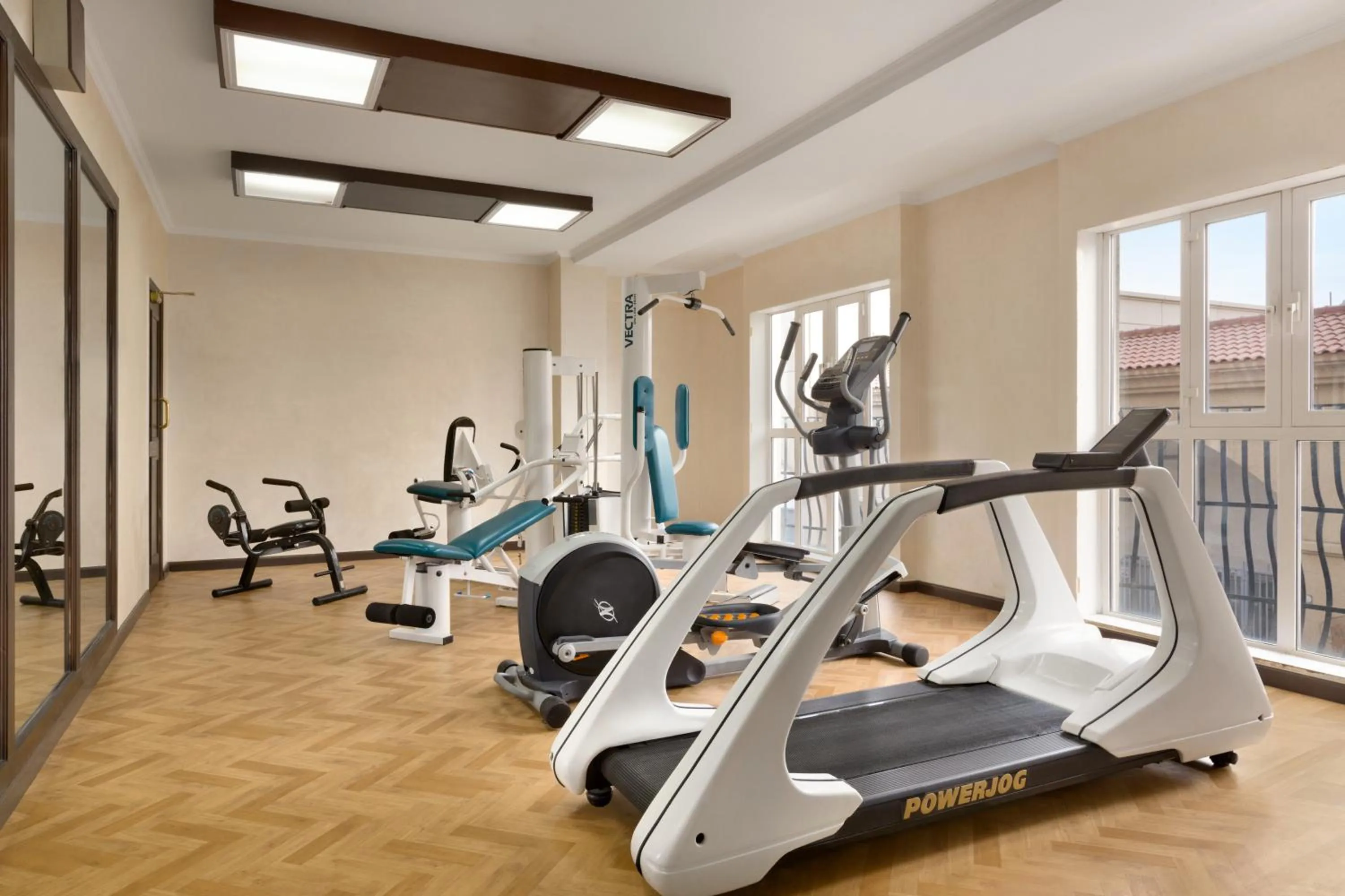 Fitness centre/facilities in Hawthorn Suites by Wyndham Al Khobar