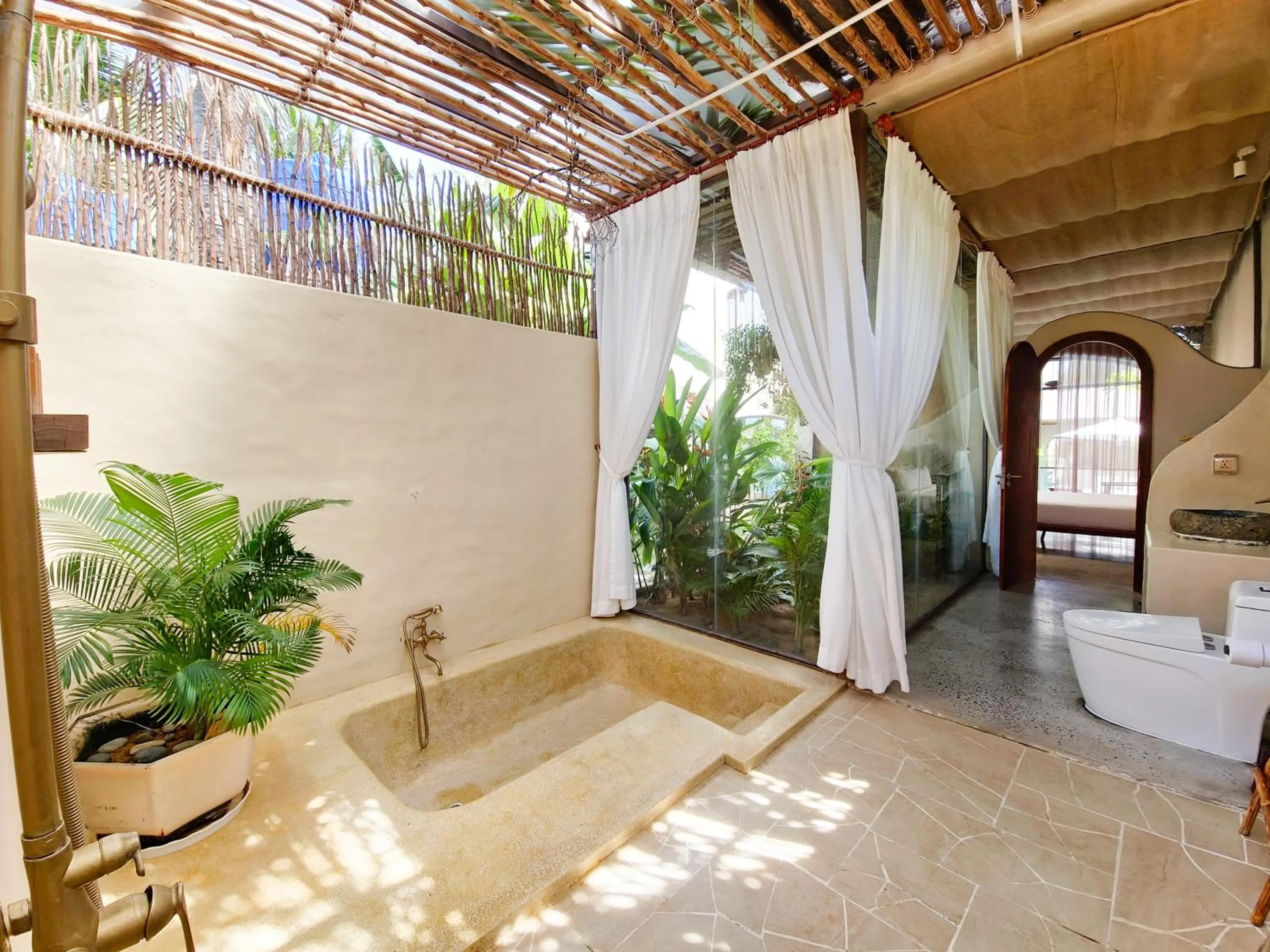 Bathroom in Red Sands Mui Ne