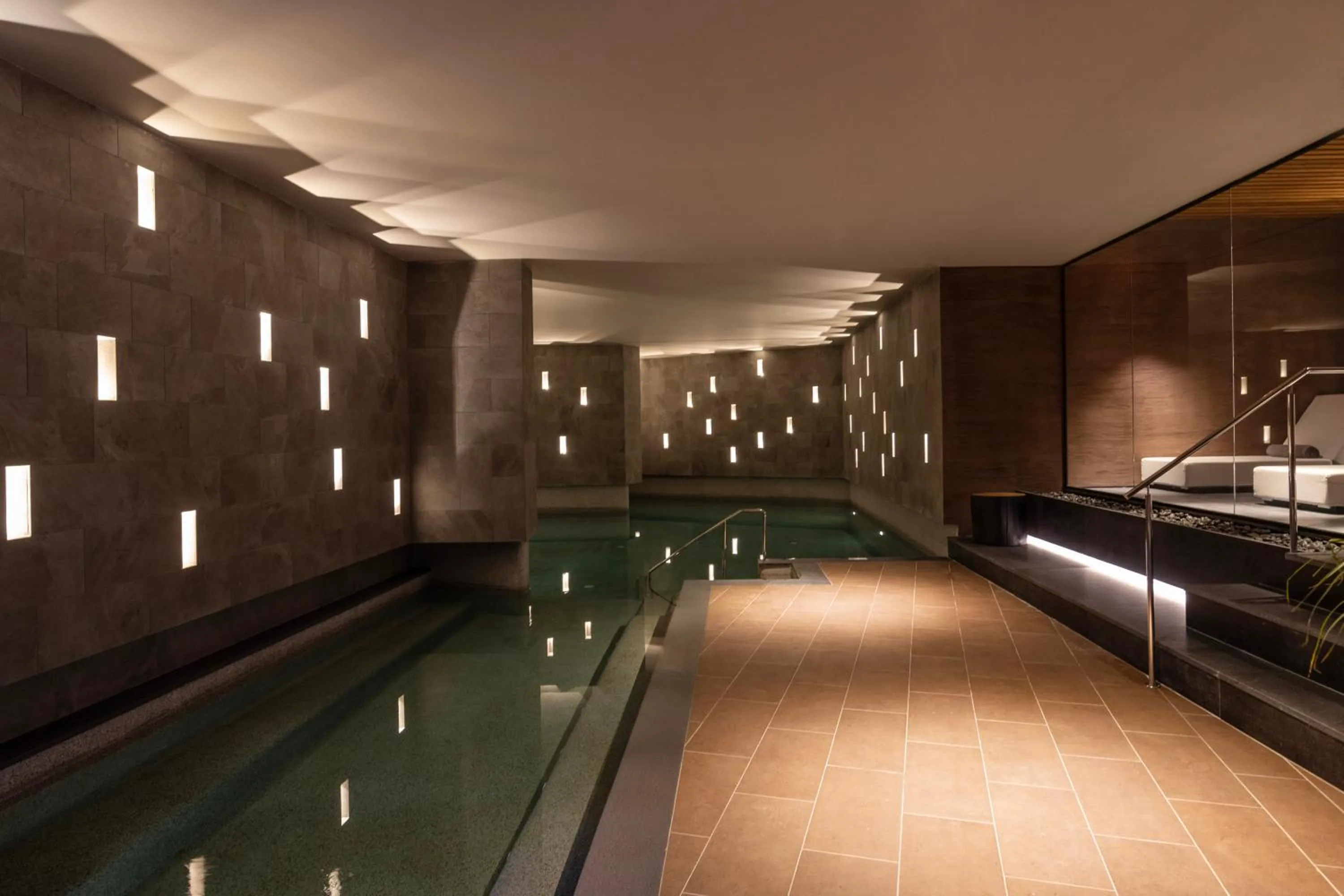 Spa and wellness centre/facilities in Domes Novos Santorini, Autograph Collection