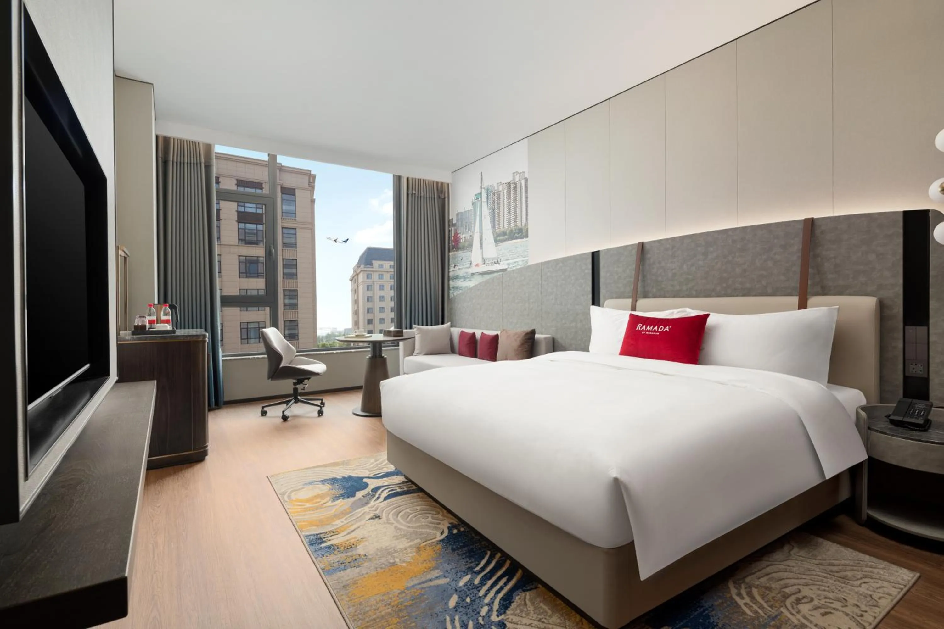 Bed in Ramada by Wyndham Qingdao Jiaodong International Airport